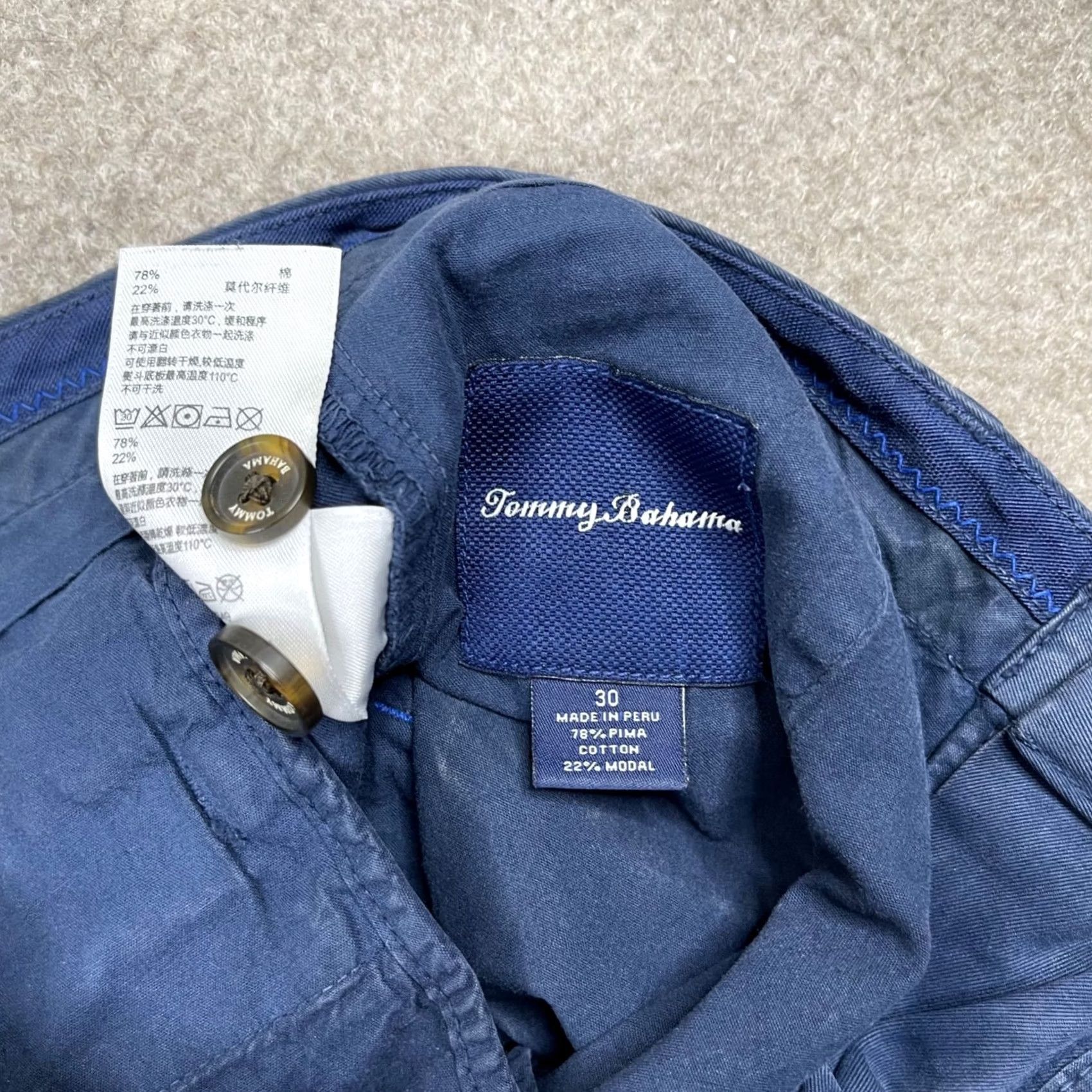 Tommy Bahama Tommy Bahama Mens Chino Shorts 30 x 9 Blue Lightweight Casual Bermuda Relaxed Men’s 30 Blue Chino Shorts Size US 30 / EU 46 - 7 Thumbnail