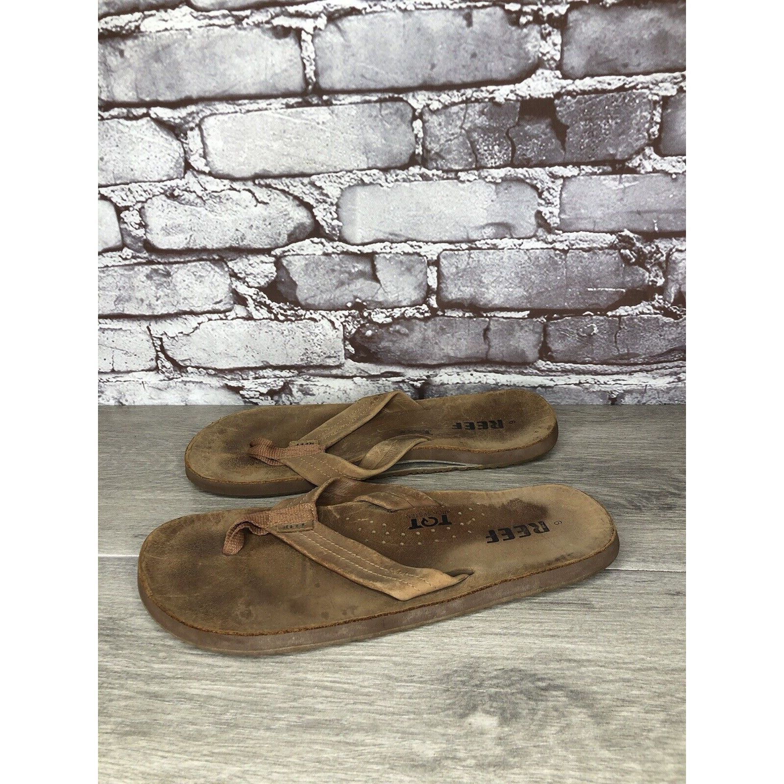 REEF Reef TQT Brown Leather Bottle Opener Beach Flip Flops Sandal Size US 9 / EU 42 - 15 Thumbnail