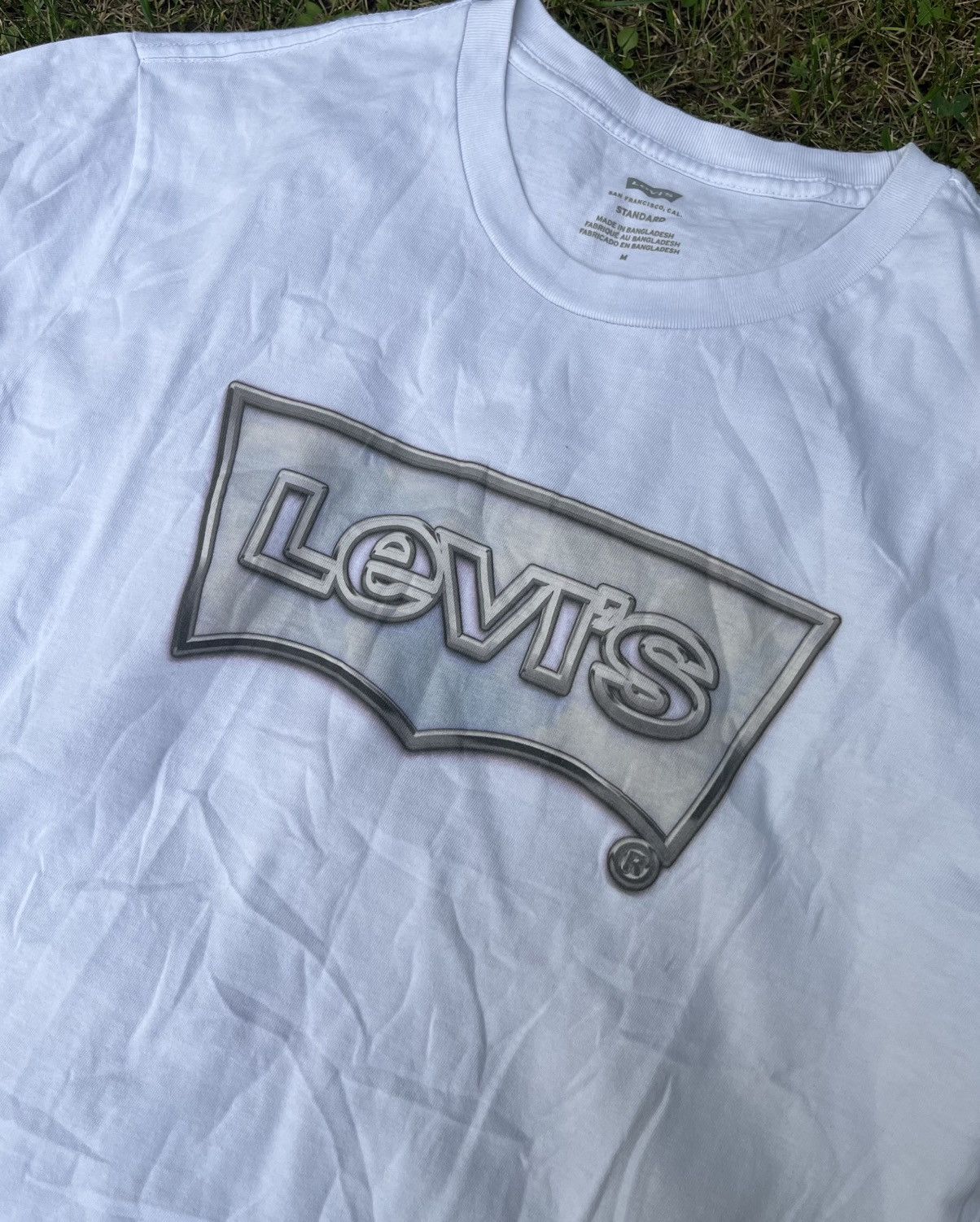 Levi's Levi’s Levis White T-Shirt with a beautiful print Size US M / EU 48-50 / 2 - 2 Thumbnail