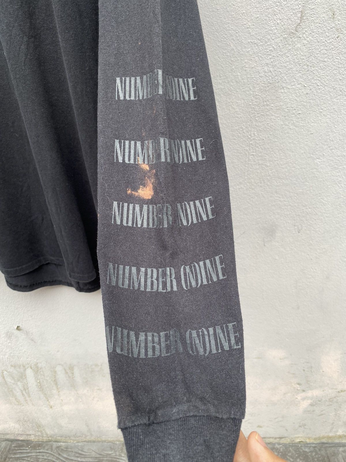 Number (N)ine Number (N)ine Distressed Longsleeve Tshirt Size US S / EU 44-46 / 1 - 2 Thumbnail