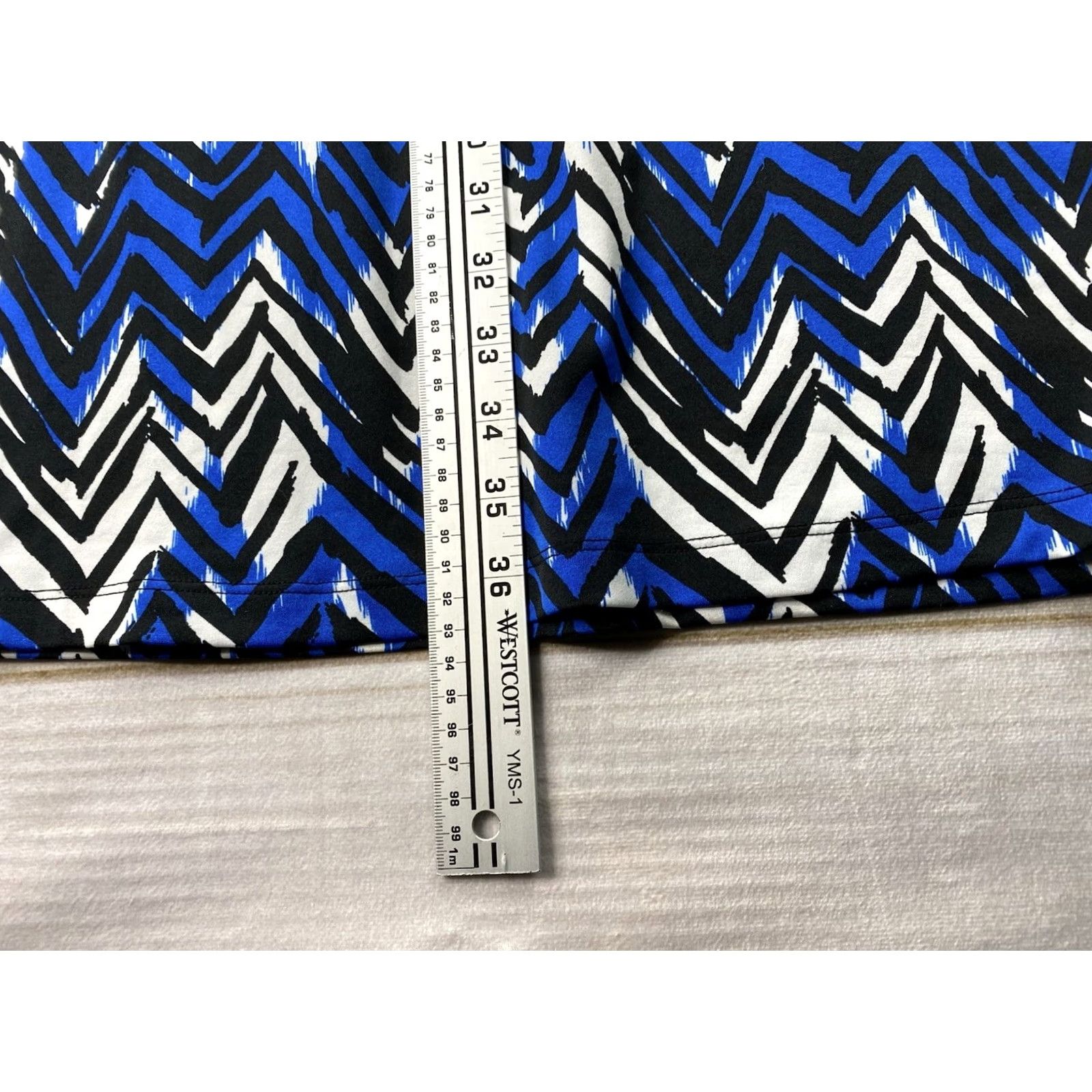 Vintage CJ Banks Womens Maxi Skirt 1X Blue Black Geometric Print Elastic Waist Plus Size Long Bohemian Skirt Womens Size 40" / US 18 - 3 Thumbnail