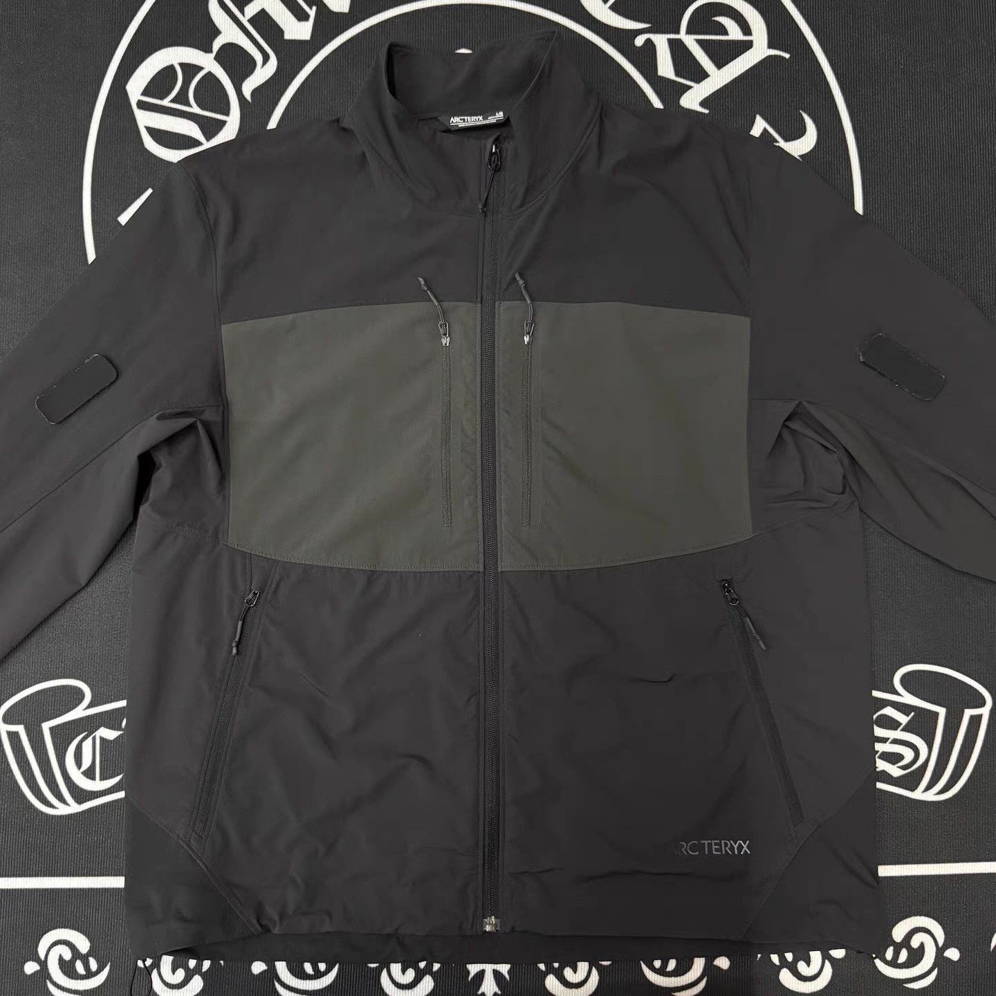 Arc'teryx Black Colorblock Zip-Up Jacket Size US L / EU 52-54 / 3 - 1 Thumbnail