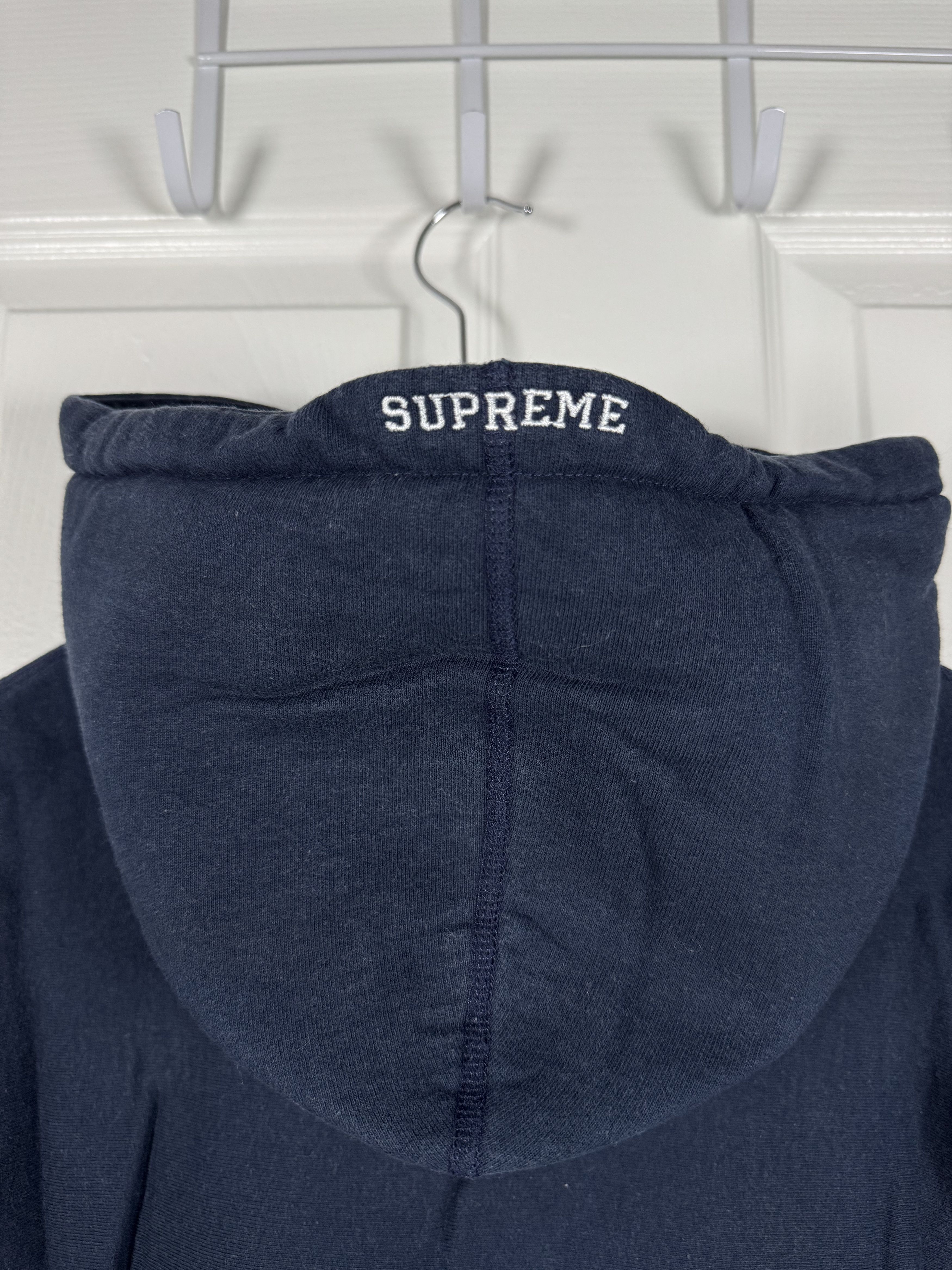 Supreme S Logo Hooded Sweatshirt Navy Blue Medium Size US M / EU 48-50 / 2 - 6 Thumbnail