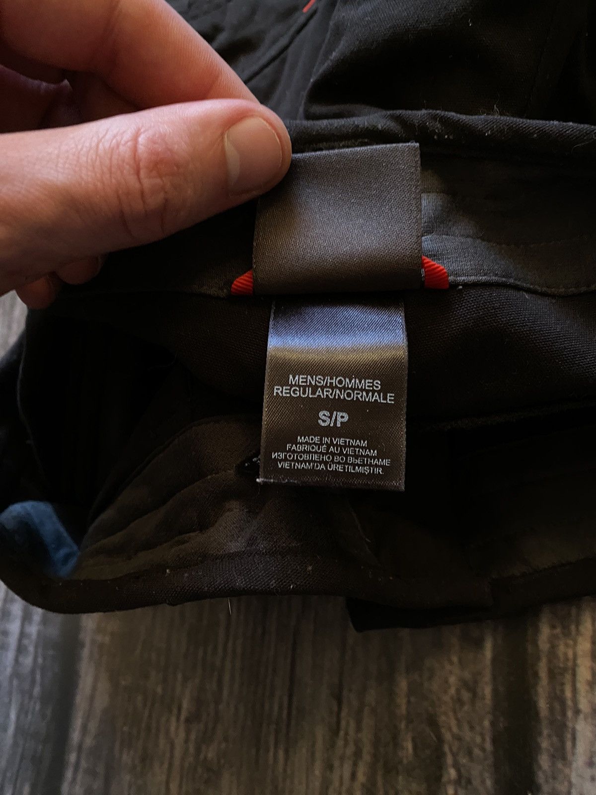 The North Face North Face Nylon Shorts Size US 30 / EU 46 - 8 Thumbnail