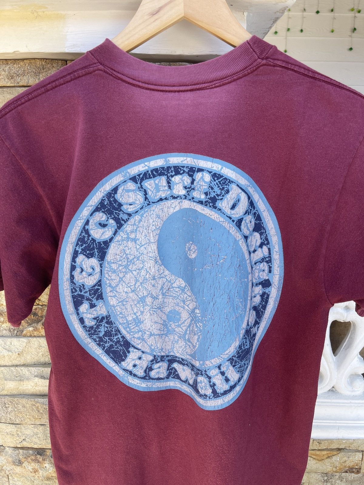 Vintage Last Drop🔥Vtg 90s T&C SURF Design Hawaii Sun Faded T Shirt Size US M / EU 48-50 / 2 - 6 Thumbnail