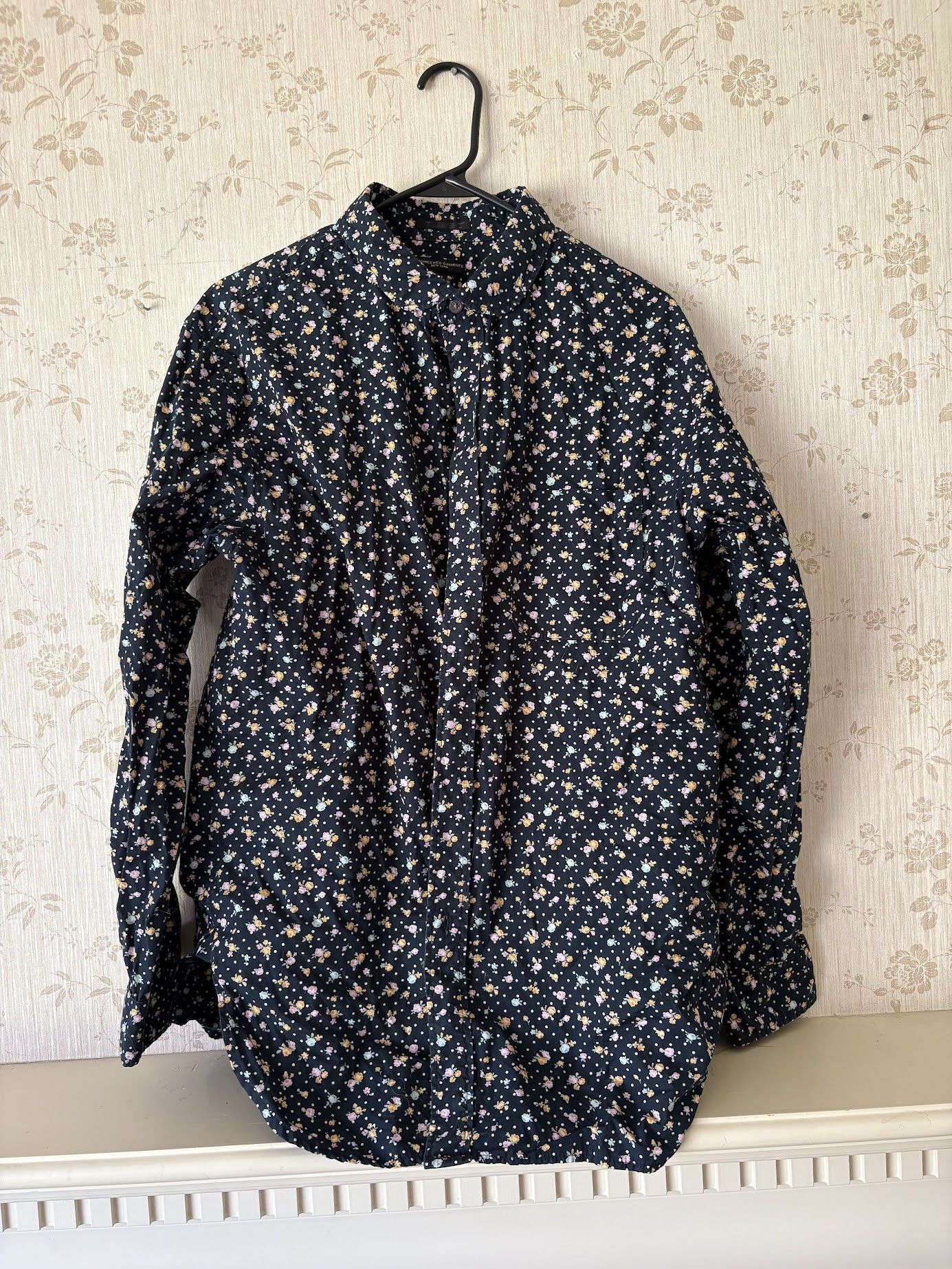 Engineered Garments Floral button down shirt with hidden placket Size US XL / EU 56 / 4 - 1 Thumbnail
