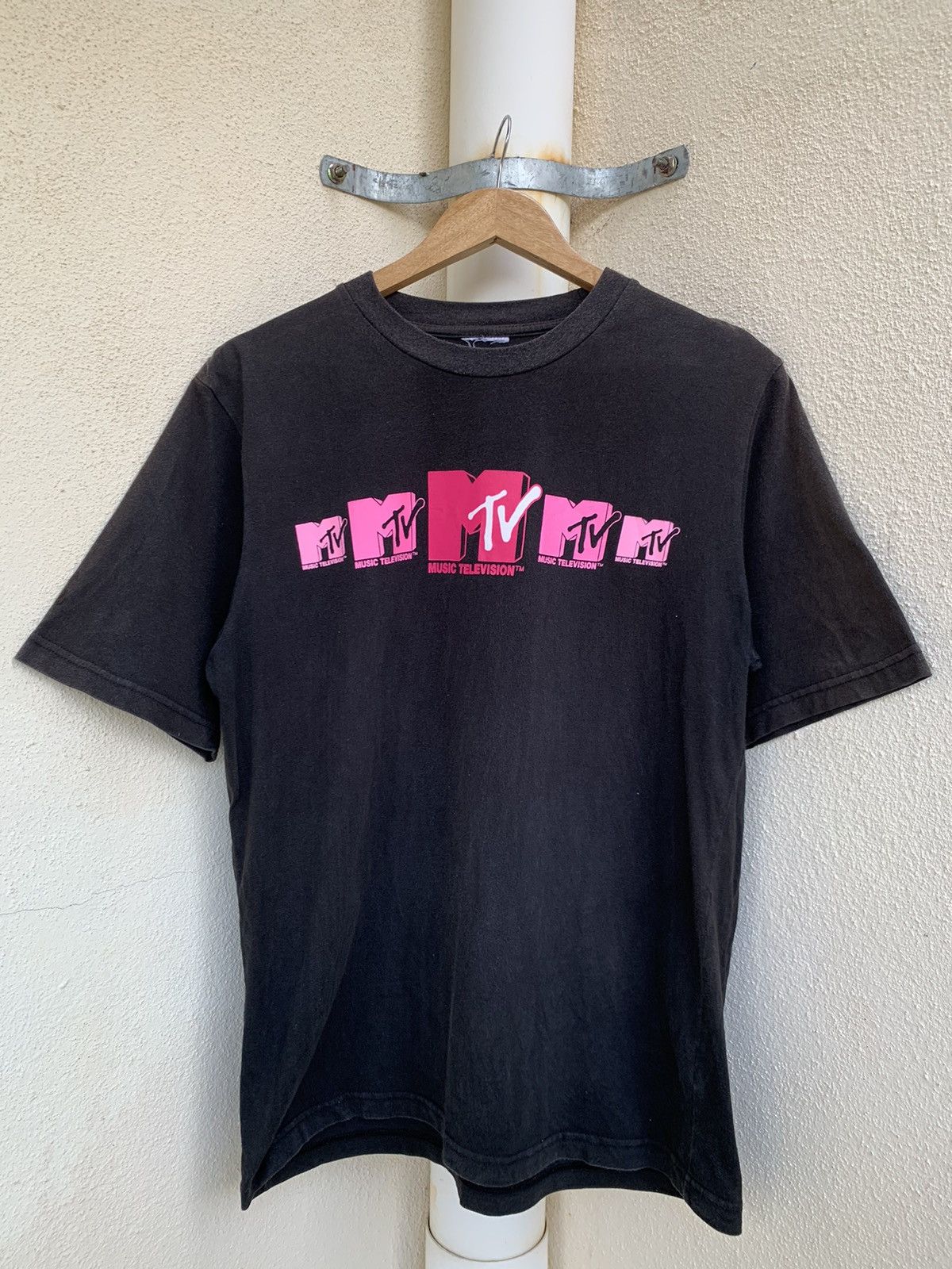 Mtv Rare MTV Music Television Faded T-Shirt Size US M / EU 48-50 / 2 - 1 Thumbnail