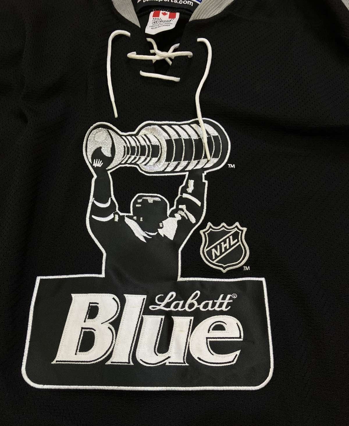 Ccm LABATT BLUE CANADA Beer NHL jersey Size US XL / EU 56 / 4 - 6 Thumbnail