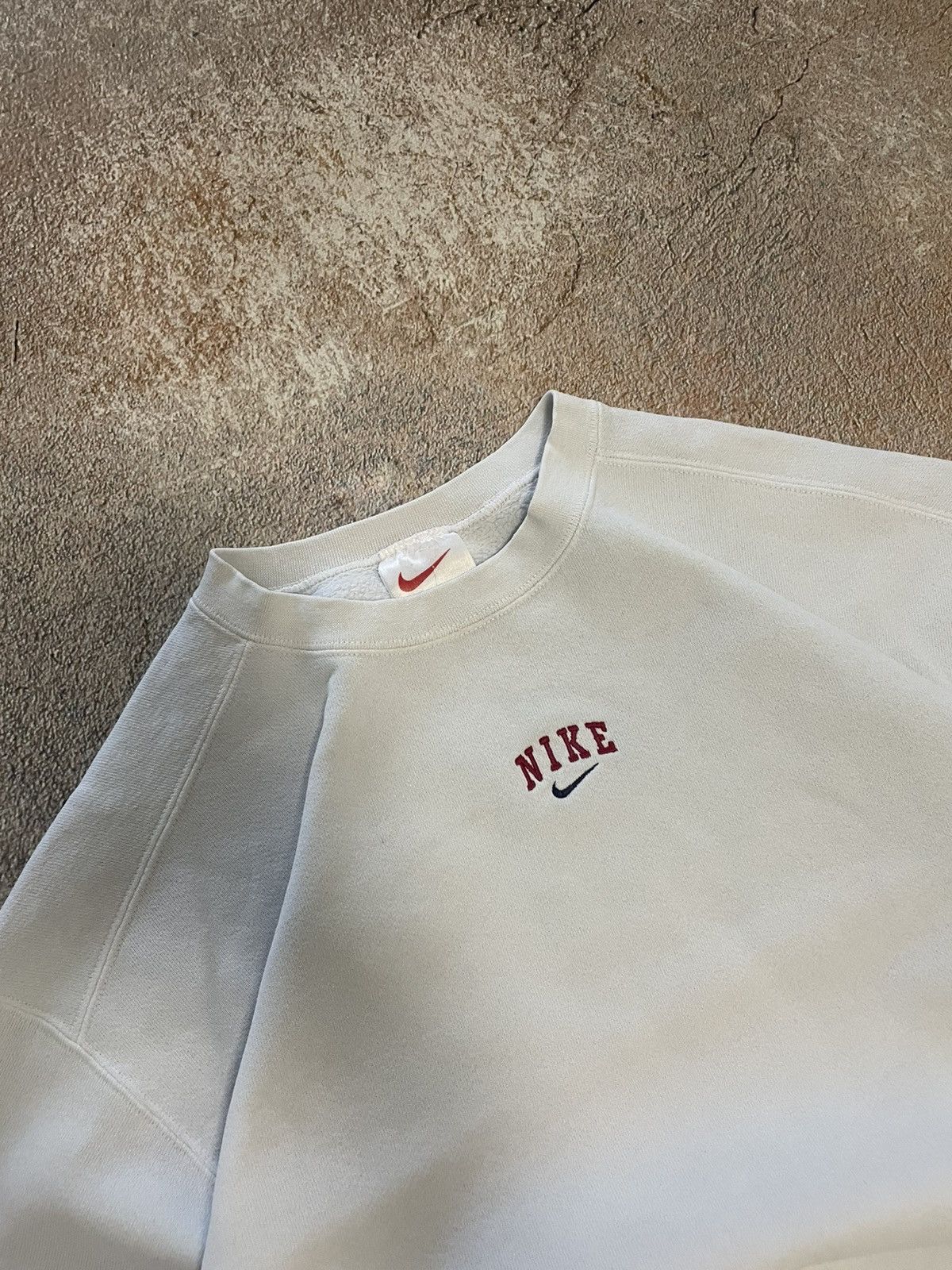 Nike Vintage Nike Center Logo Boxy Sweatshirt Size US S / EU 44-46 / 1 - 3 Thumbnail
