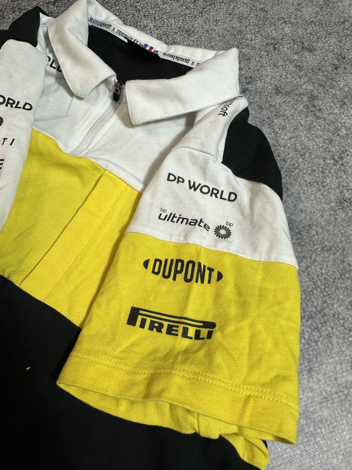 Formula 1 × Vintage Le Coq Sportif Renault F1 Team T-shirt Streetwear Racing M Size US M / EU 48-50 / 2 - 5 Thumbnail
