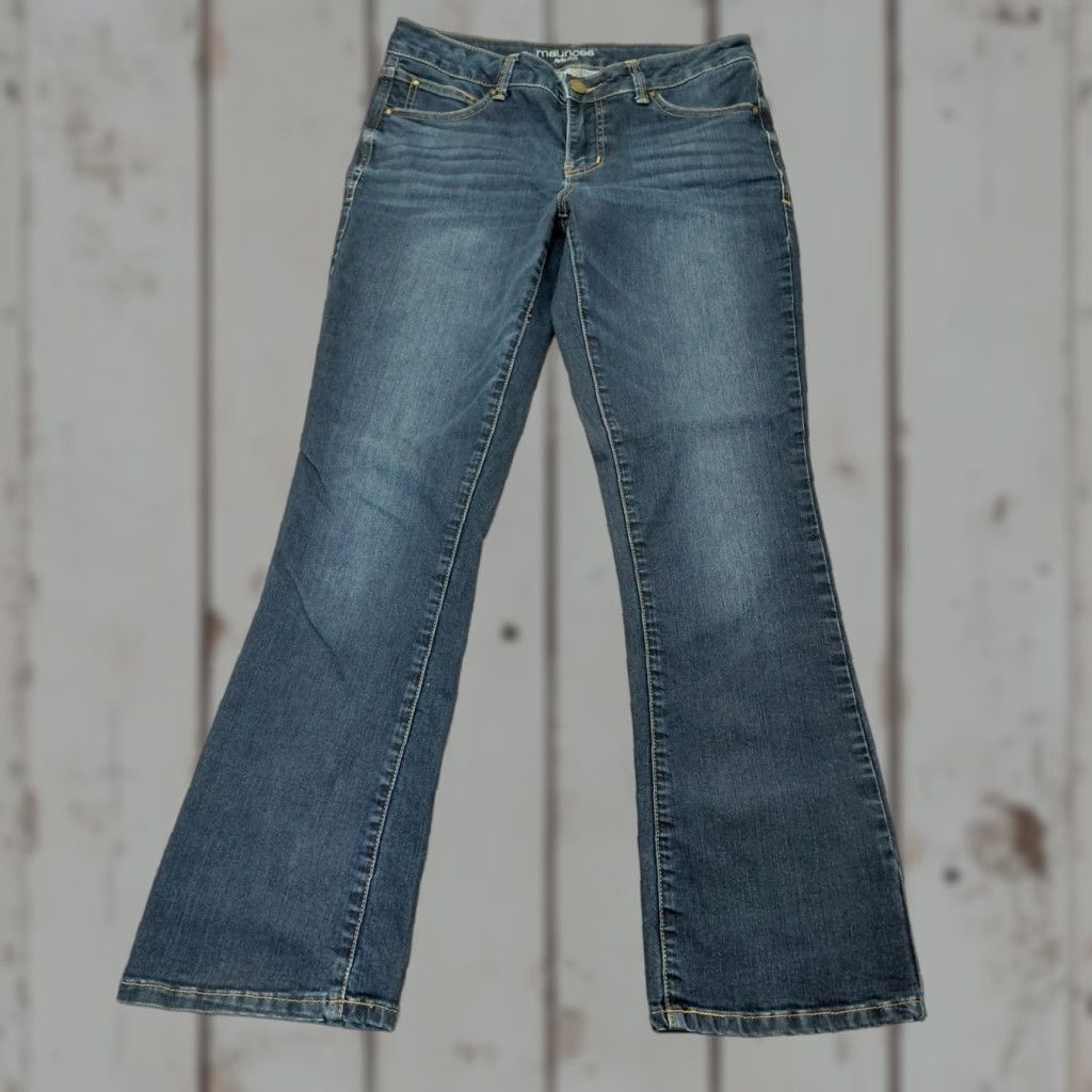 Vintage Maurices Jeans Women's 29x29 Blue Denim Bootcut Mid Rise Cotton Blend Jeans Size 29" - 1 Thumbnail