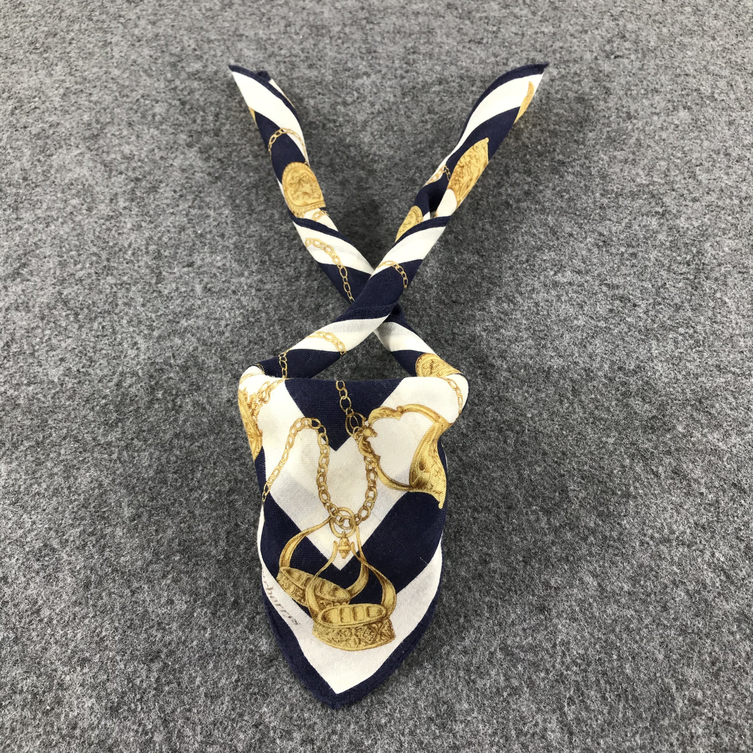 Burberry Burberrys Luxury Handkerchief Neckerchief Bandana H553 Size ONE SIZE - 2 Thumbnail