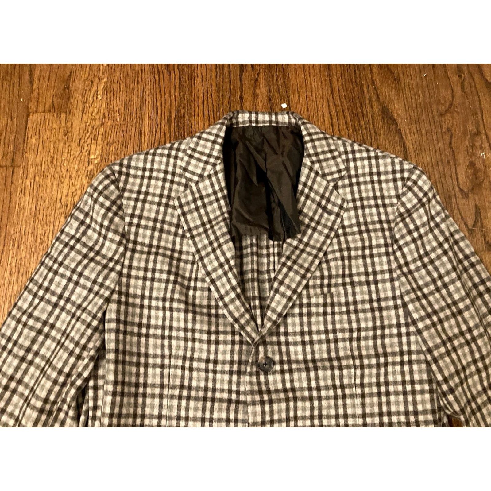 Caruso Caruso Mens 38R Blazer Plaid Wool Cashmere Beige 3 Button Italy Suit Jacket Two Piece Vintage: No Mens Size 38R - 4 Thumbnail