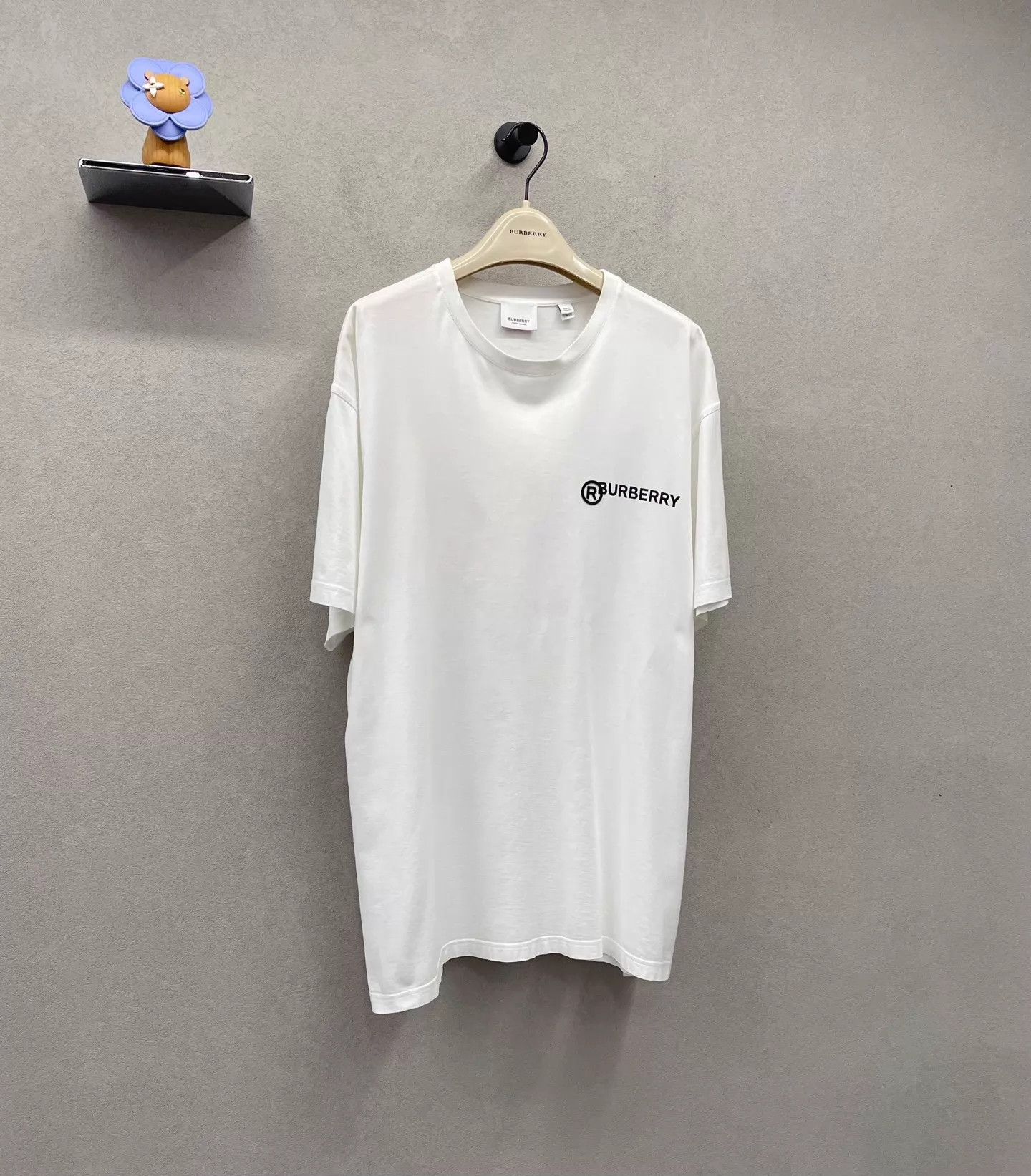Burberry Burberry White Cotton Short Sleeve Tee M Size US M / EU 48-50 / 2 - 3 Thumbnail