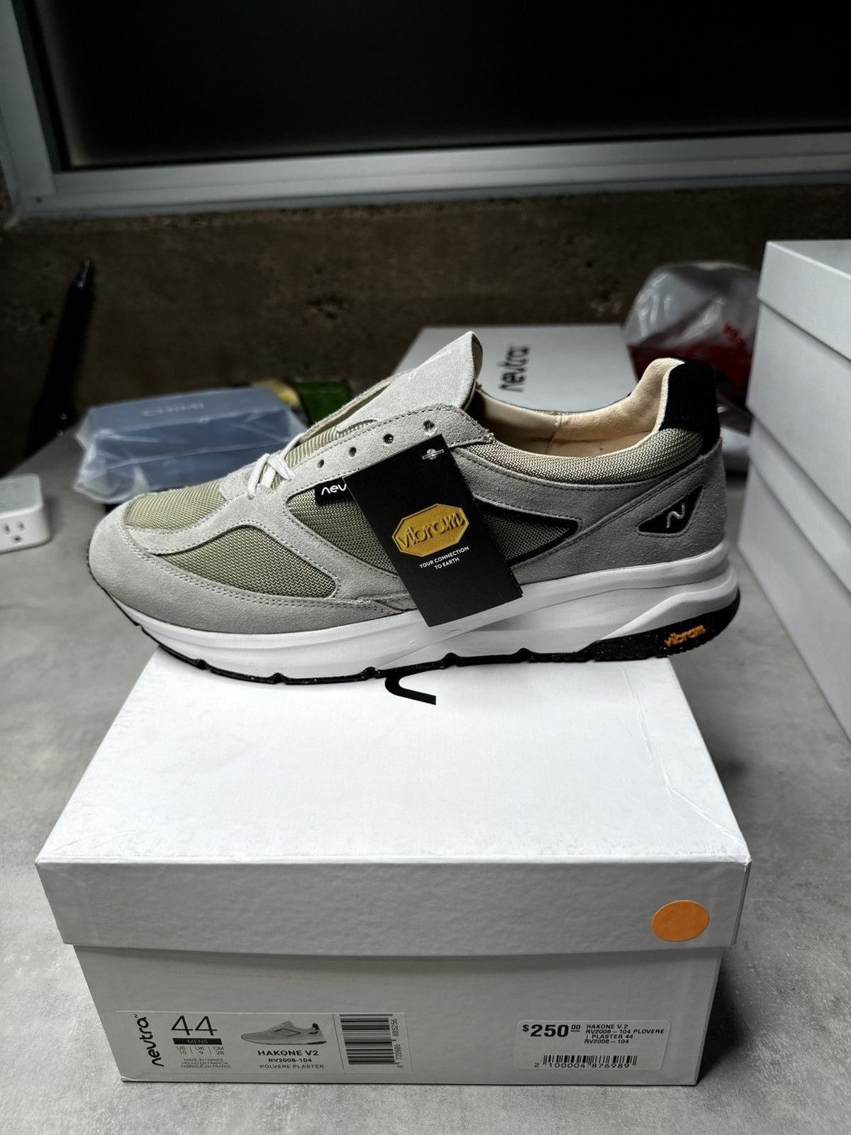 Nuetra Hakone V2 size 44 Polvere Plaster