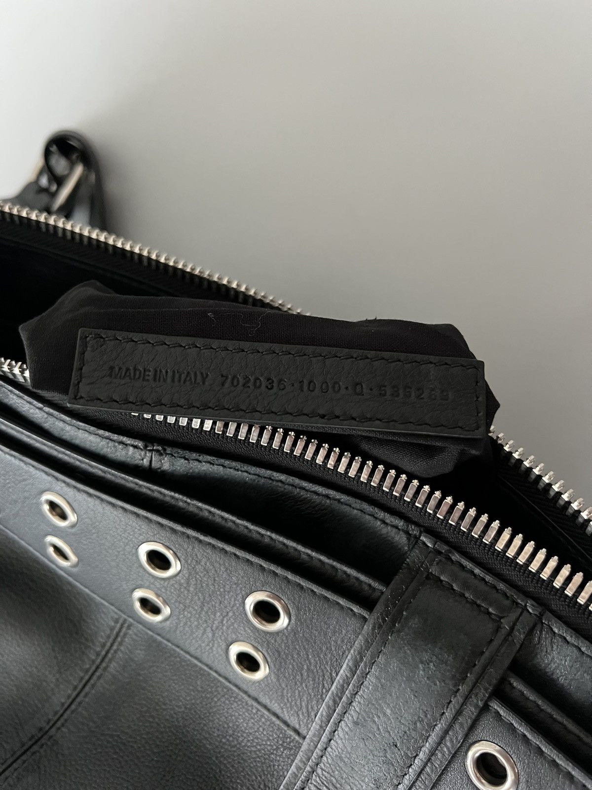 Balenciaga Balenciaga Emo leather bucket bag Size ONE SIZE - 10 Thumbnail