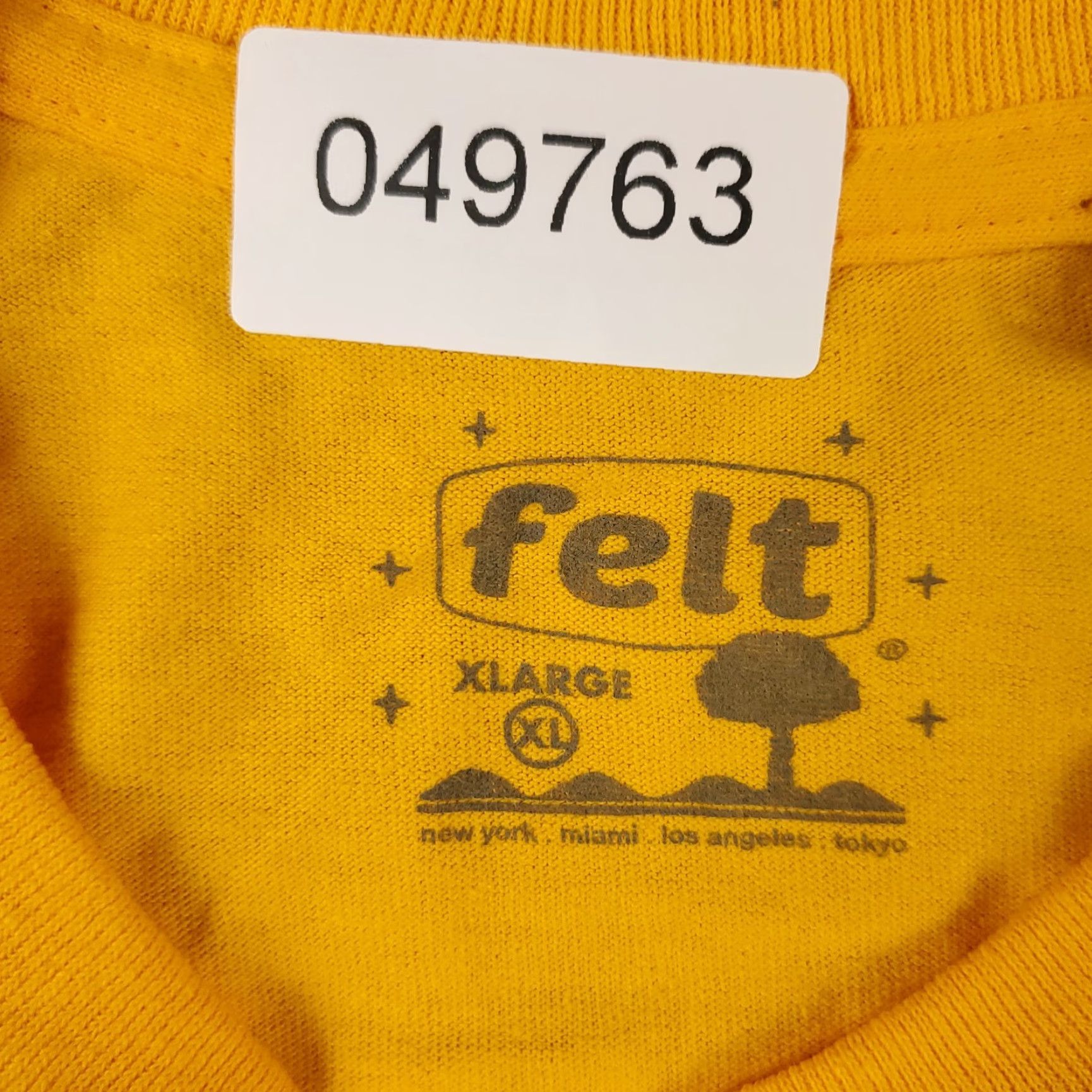 FELT For Every Living Thing Shirt Mens XL Yellow Eyes Graphic Short Sleeve Felt Size US XL / EU 56 / 4 - 7 Thumbnail