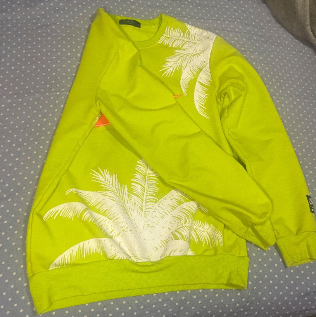 Nike Neon green Nike crewneck sweatshirt with palm tree design Size US M / EU 48-50 / 2 - 3 Thumbnail