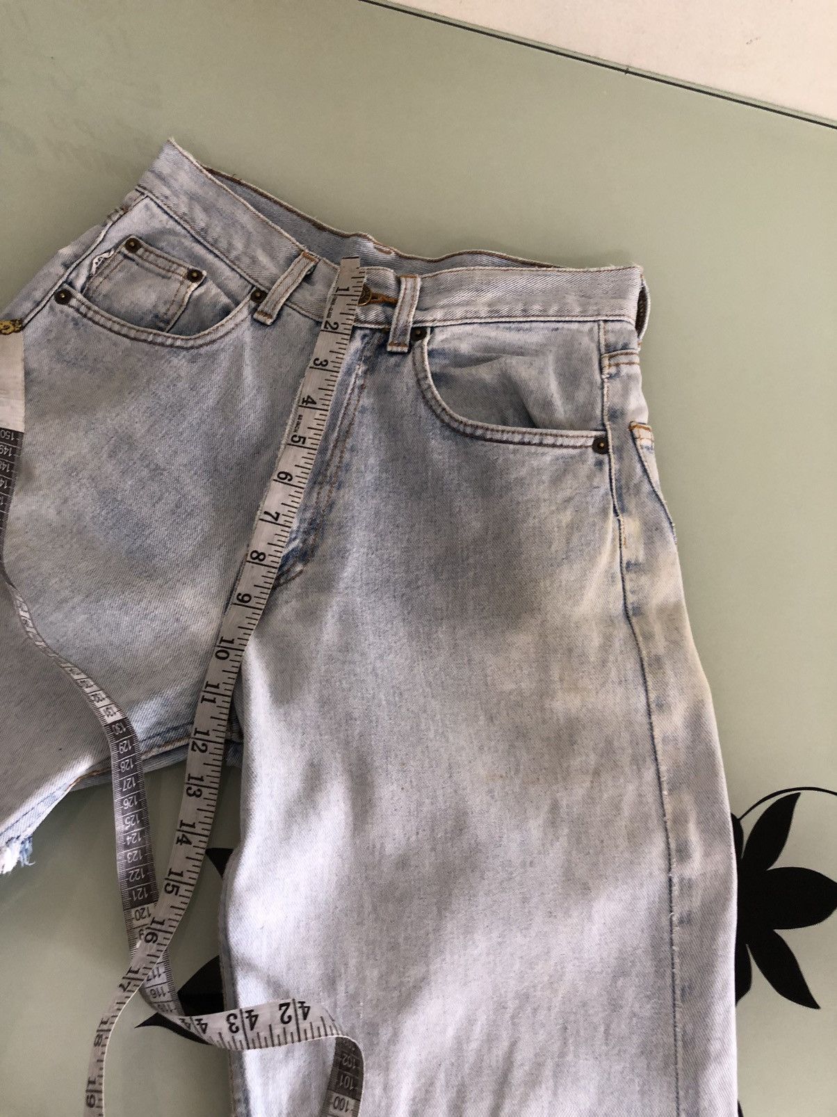 Burberry Vintage Burberry Distressed Denim Jeans Size 28" / US 6 / IT 42 - 18 Thumbnail