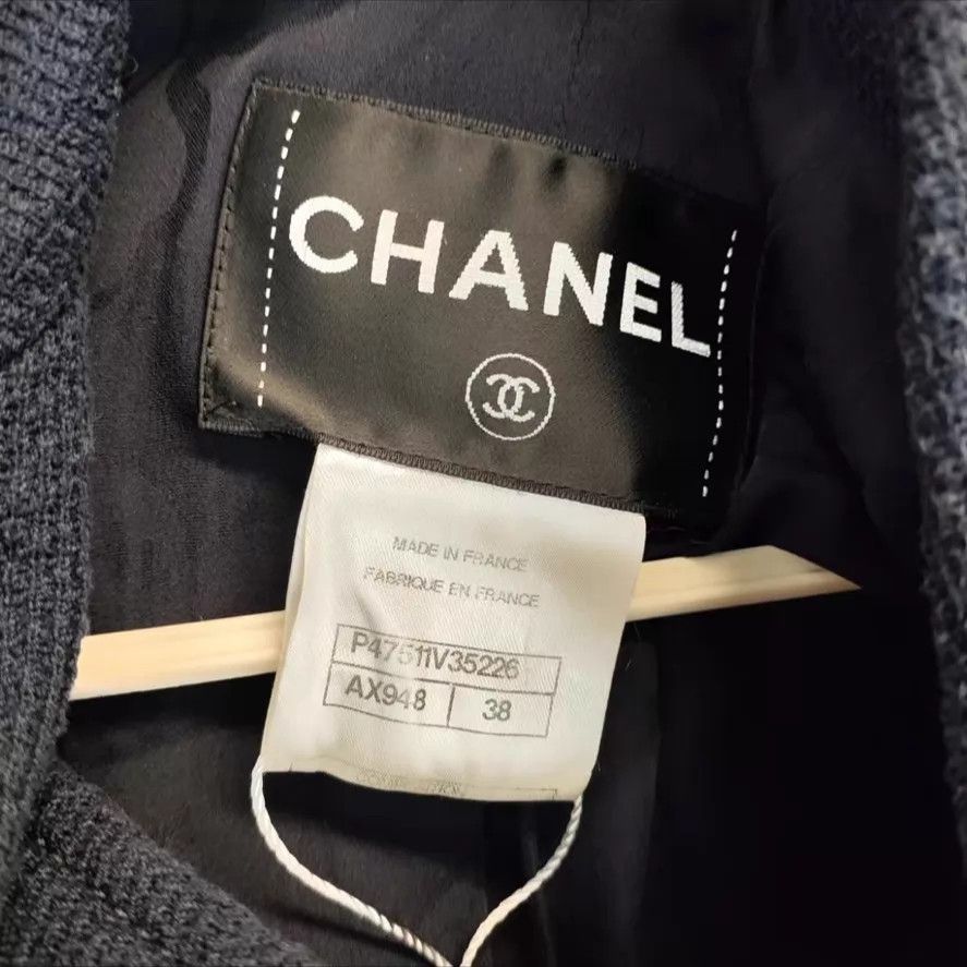 Chanel CHANEL 38 Jacket Size S / US 4 / IT 40 - 2 Thumbnail