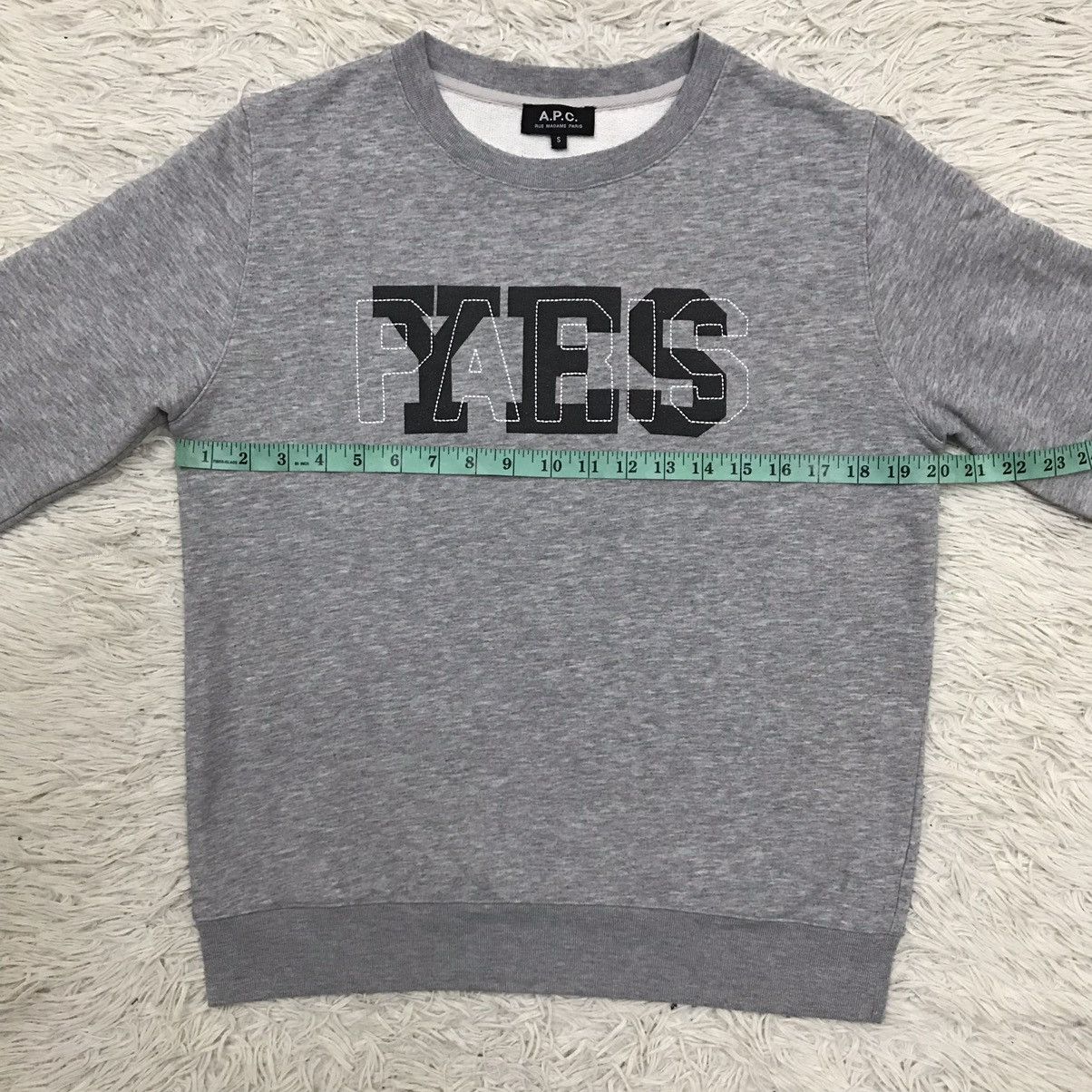 A.P.C. × Designer × Japanese Brand A.P.C. RUE MADAME PARIS YES PARIS SPELLOUT SWEATSHIRT Size US S / EU 44-46 / 1 - 13 Thumbnail
