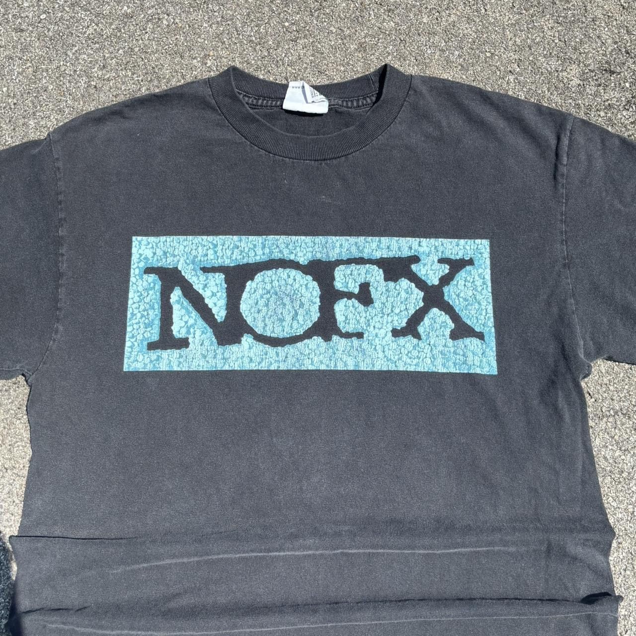 Band Tees Vintage NOFX Pump Up The Valium World Tour 2001 Band Tee Size US M / EU 48-50 / 2 - 2 Thumbnail