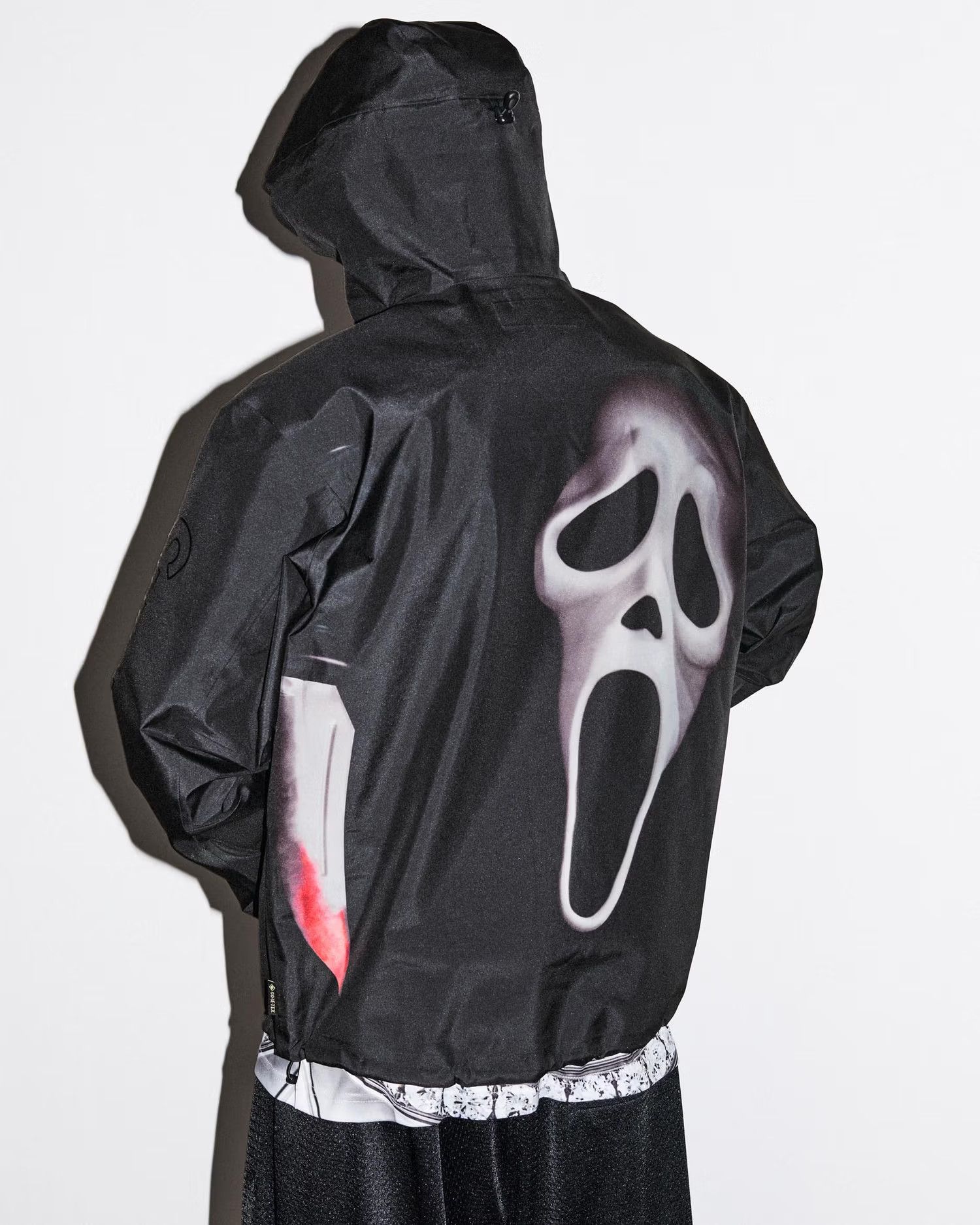 Supreme Supreme GORE-TEX Ghostface Shell Jacket Size US L / EU 52-54 / 3 - 4 Thumbnail