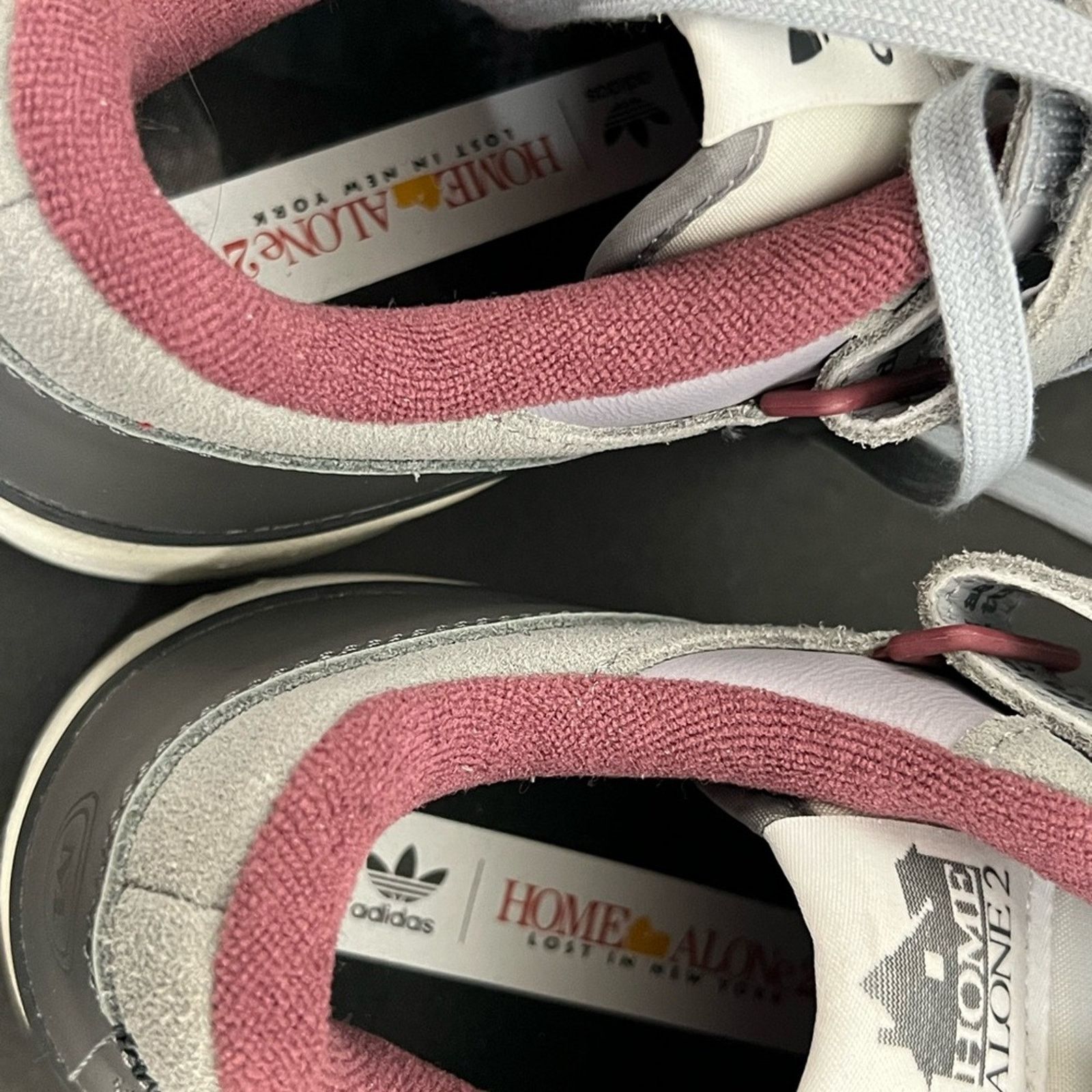 Adidas Adidas Men's Forum 84 Low Home Alone 2 “Pigeon Lady” ID4328 Size US 6.5 / EU 39-40 - 12 Thumbnail