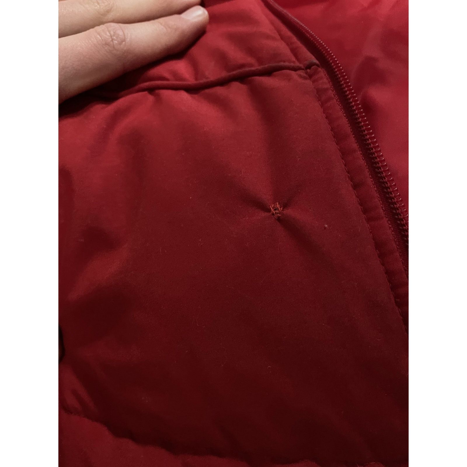 Nike × Vintage Nike Women's Red Embroidered Swoosh Full Zip Puffer Jacket M Size M / US 6-8 / IT 42-44 - 8 Thumbnail