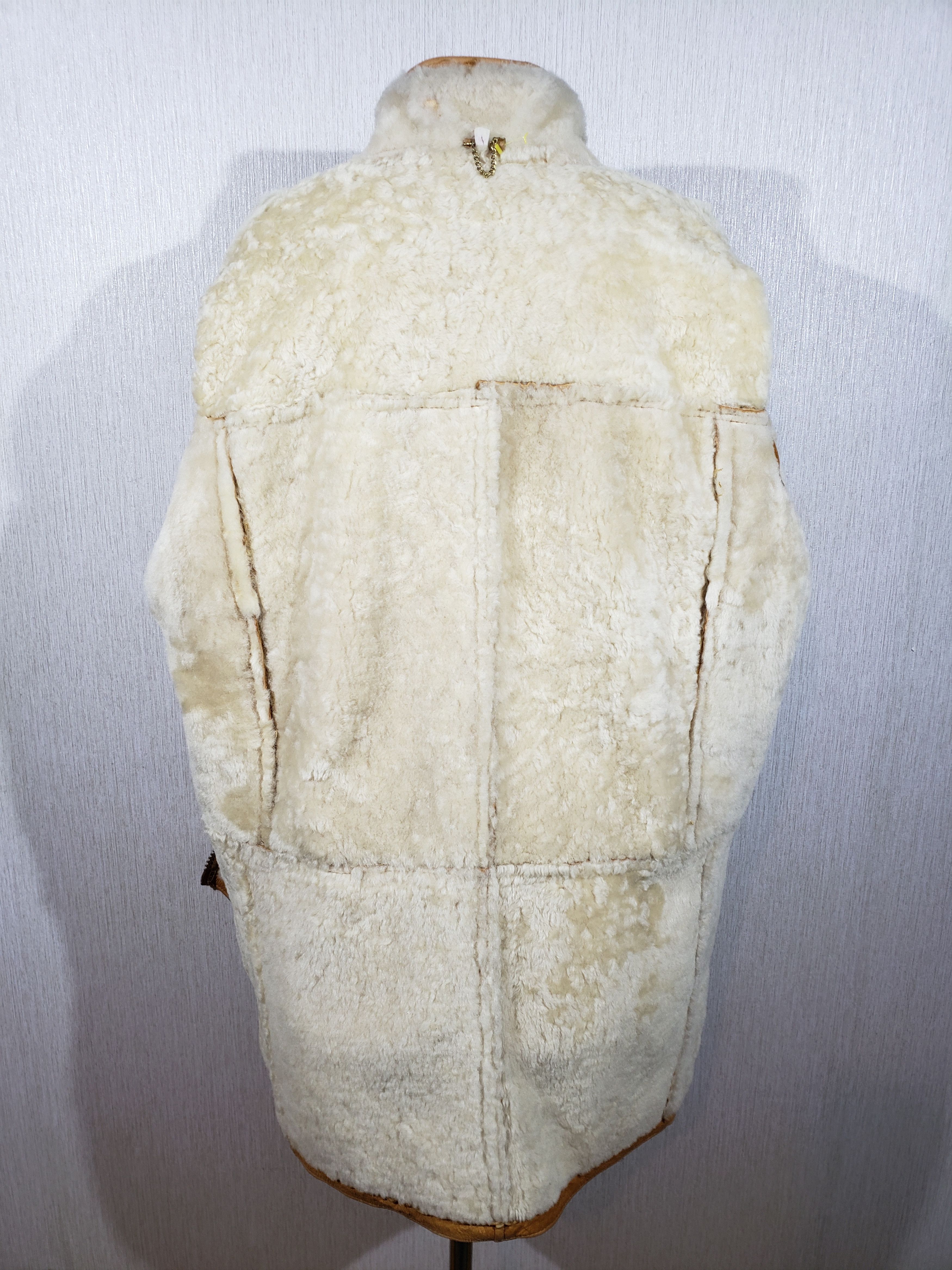 Other Men's brown sheepskin coat with plastic zipper. Size US XL / EU 56 / 4 - 7 Thumbnail