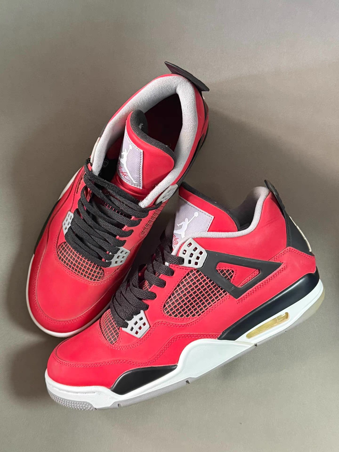 Nike Air Jordan 4 Retro Toro Bravo basketball shoes Ｑ20 Size US 10.5 / EU 43-44 - 1 Thumbnail