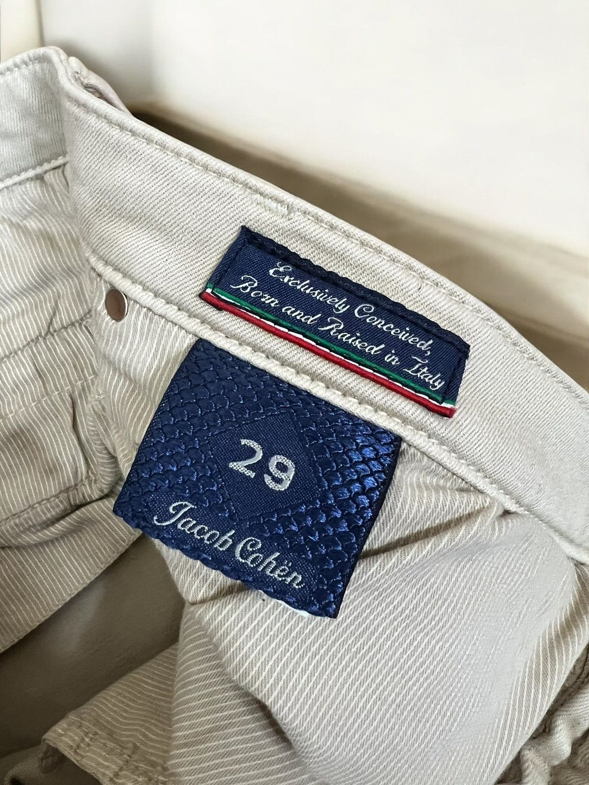 Jacob Cohen Jacob Cohen Brigitte jeans size L Made in Italy Size 30" / US 8 / IT 44 - 7 Thumbnail