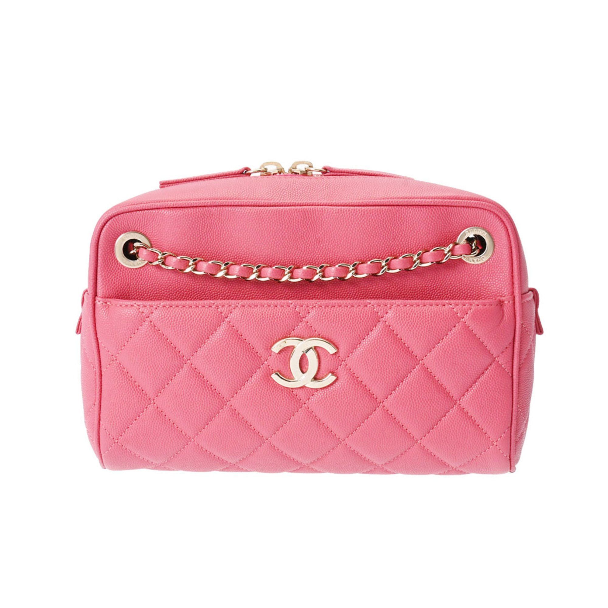Chanel - shoulder