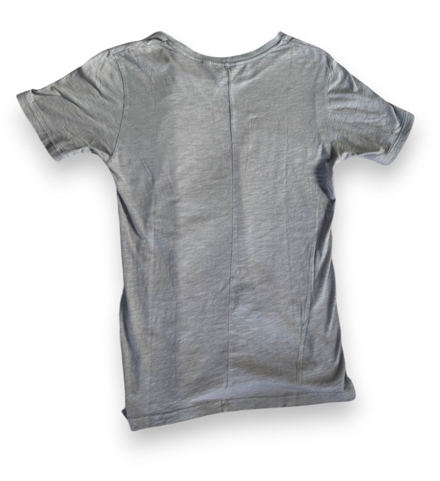 Undercover Undercover Uniqlo New Standard Family Tshirt Size US S / EU 44-46 / 1 - 2 Thumbnail