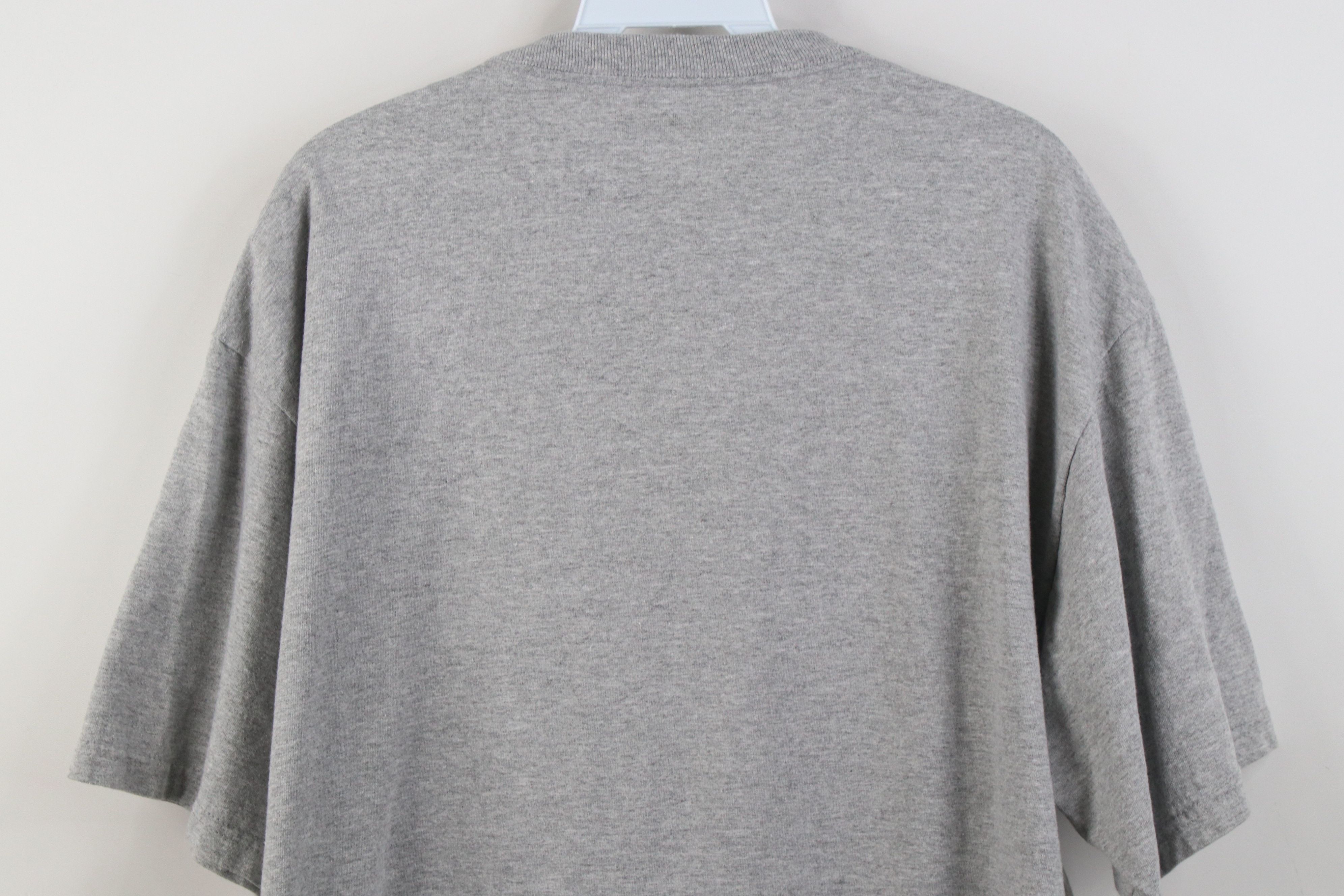 Majestic Y2K Majestic Series New York Yankees Baseball T-Shirt Gray Size US XL / EU 56 / 4 - 12 Thumbnail