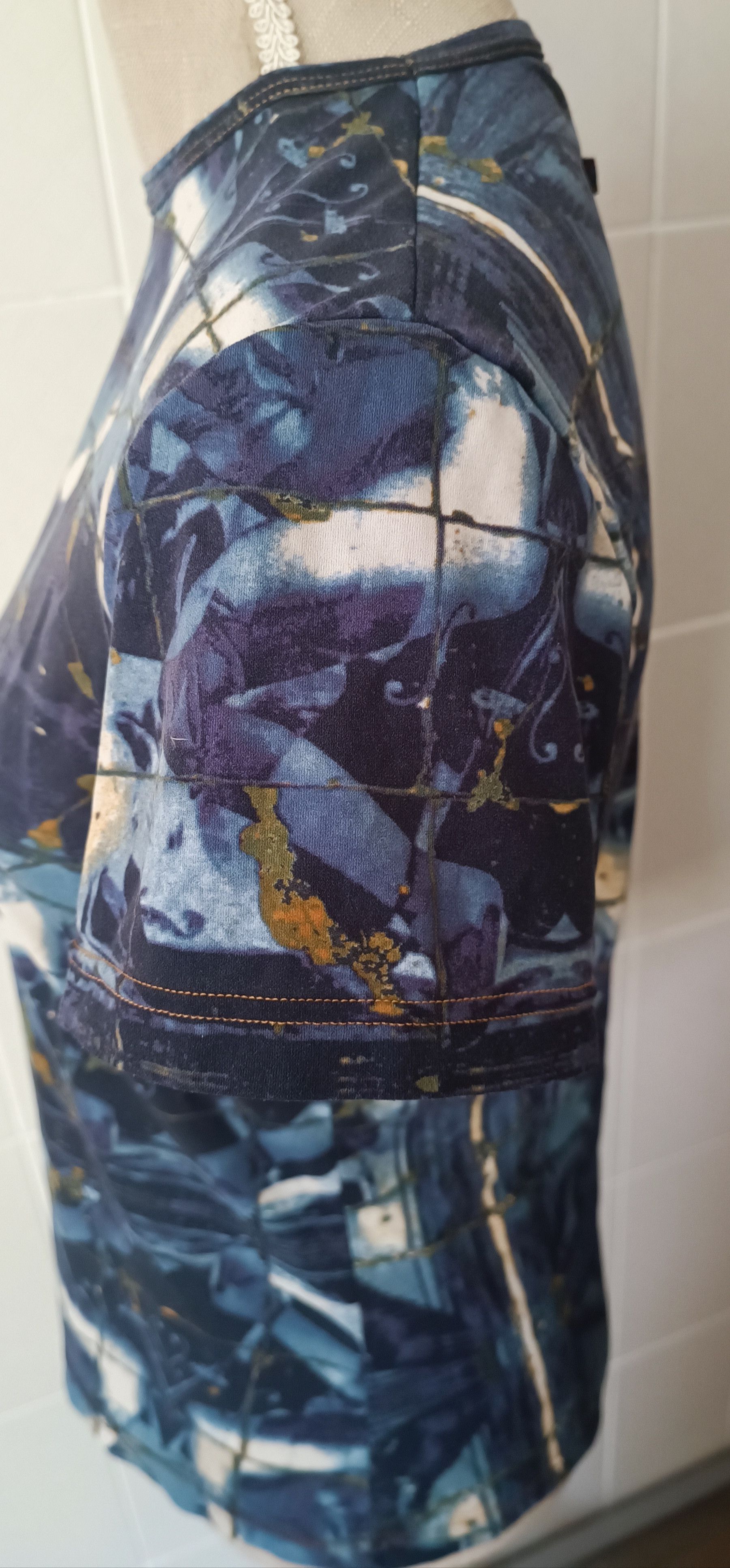 Jean Paul Gaultier 90's - Gaultier Jeans - Feminine silhouettes print t-shirt Size US XS / EU 42 / 0 - 18 Thumbnail