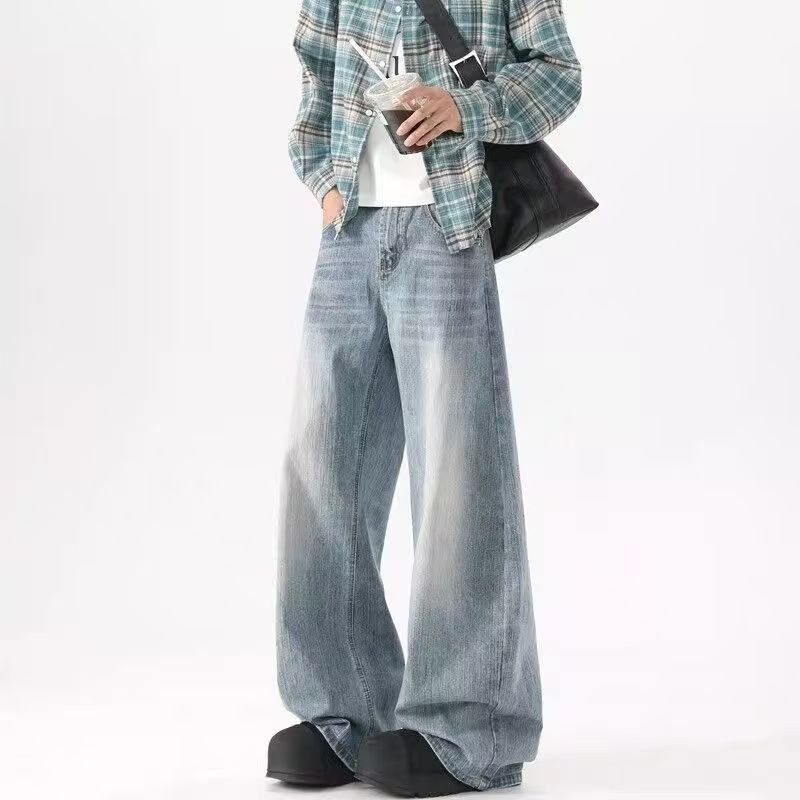 Jean Men's light blue washed distressed wide-leg scimitar jeans Size US 32 / EU 48 - 1 Thumbnail
