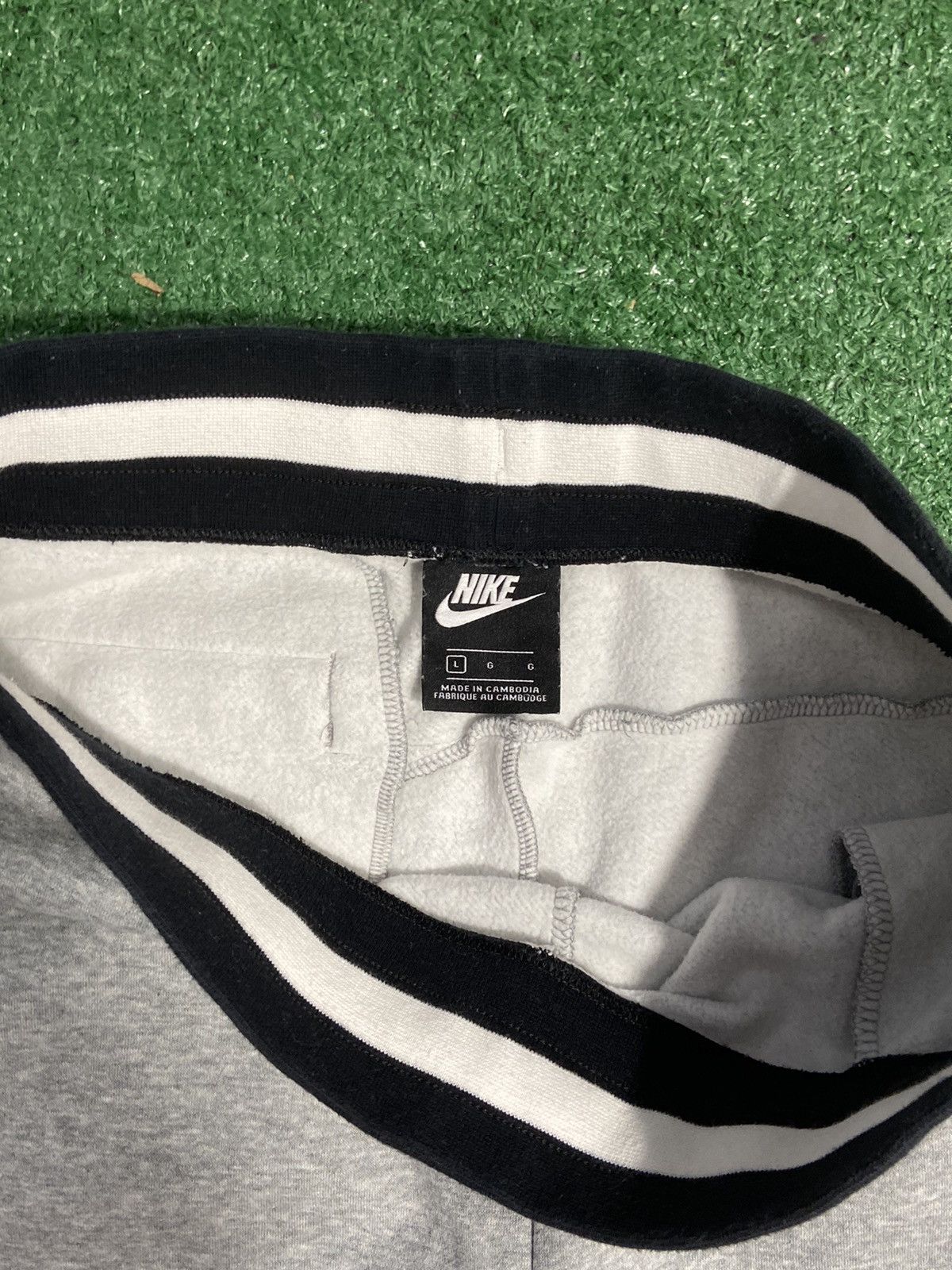 Nike Nike sweatpants air Max Size US 32 / EU 48 - 5 Thumbnail