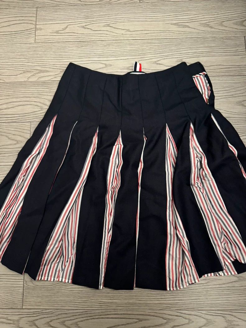 Thom Browne Thom Browne skirt Size 26" / US 2 / IT 38 - 1 Thumbnail
