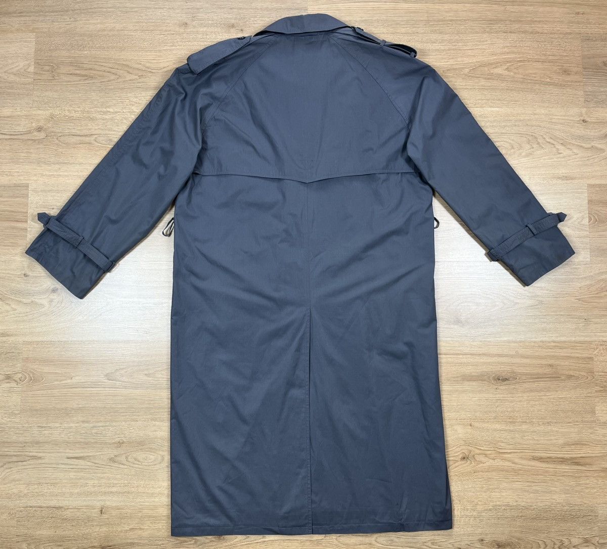 Yves Saint Laurent Vintage Yves Saint Laurent Trench Coat Grey Double Breasted Size US L / EU 52-54 / 3 - 16 Thumbnail