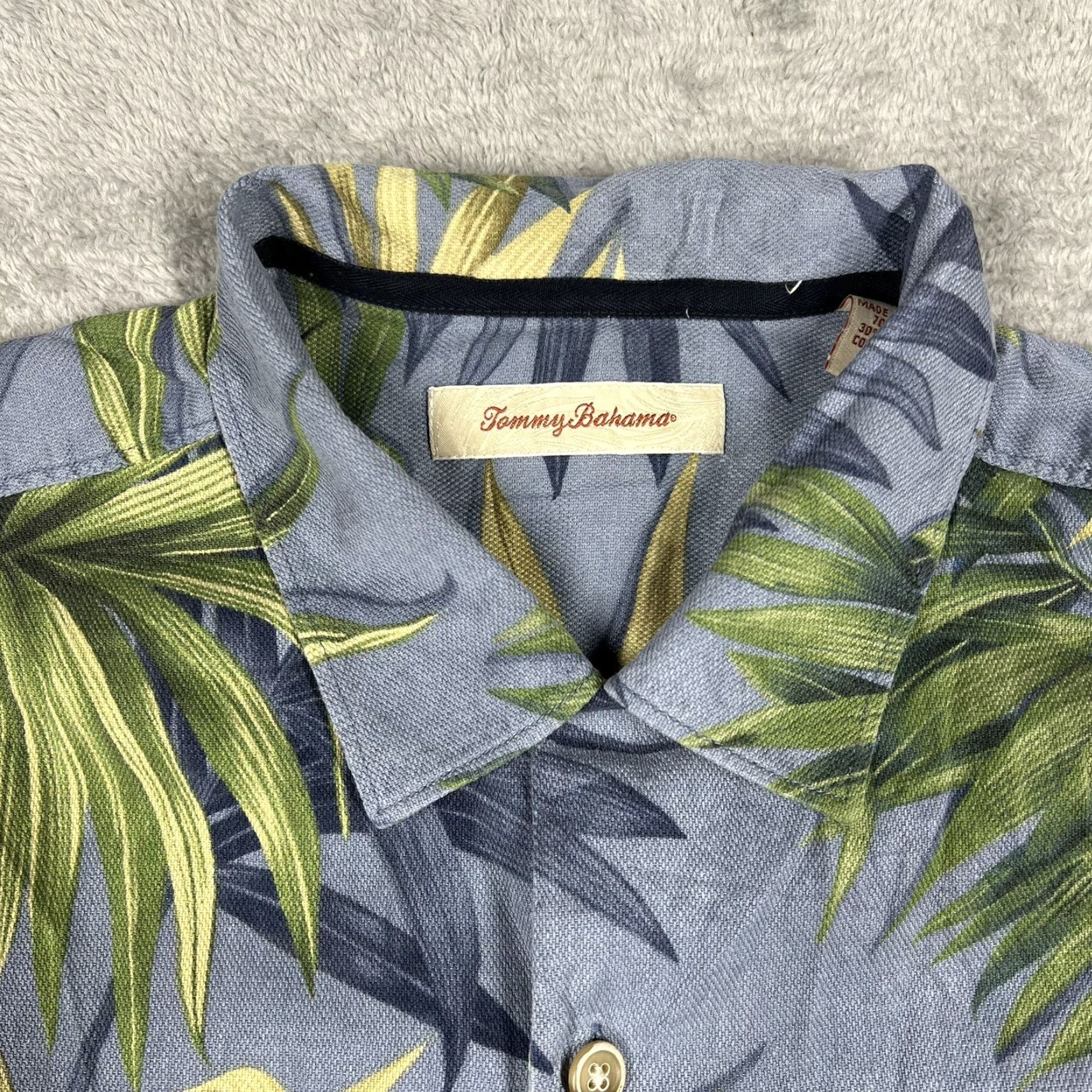 Tommy Bahama Tommy Bahama Shirt Hawaiian Button-Up Men L Blue Silk Cotton Floral Short Sleeve Travel Casual Party/Cocktail Size US L / EU 52-54 / 3 - 5 Thumbnail