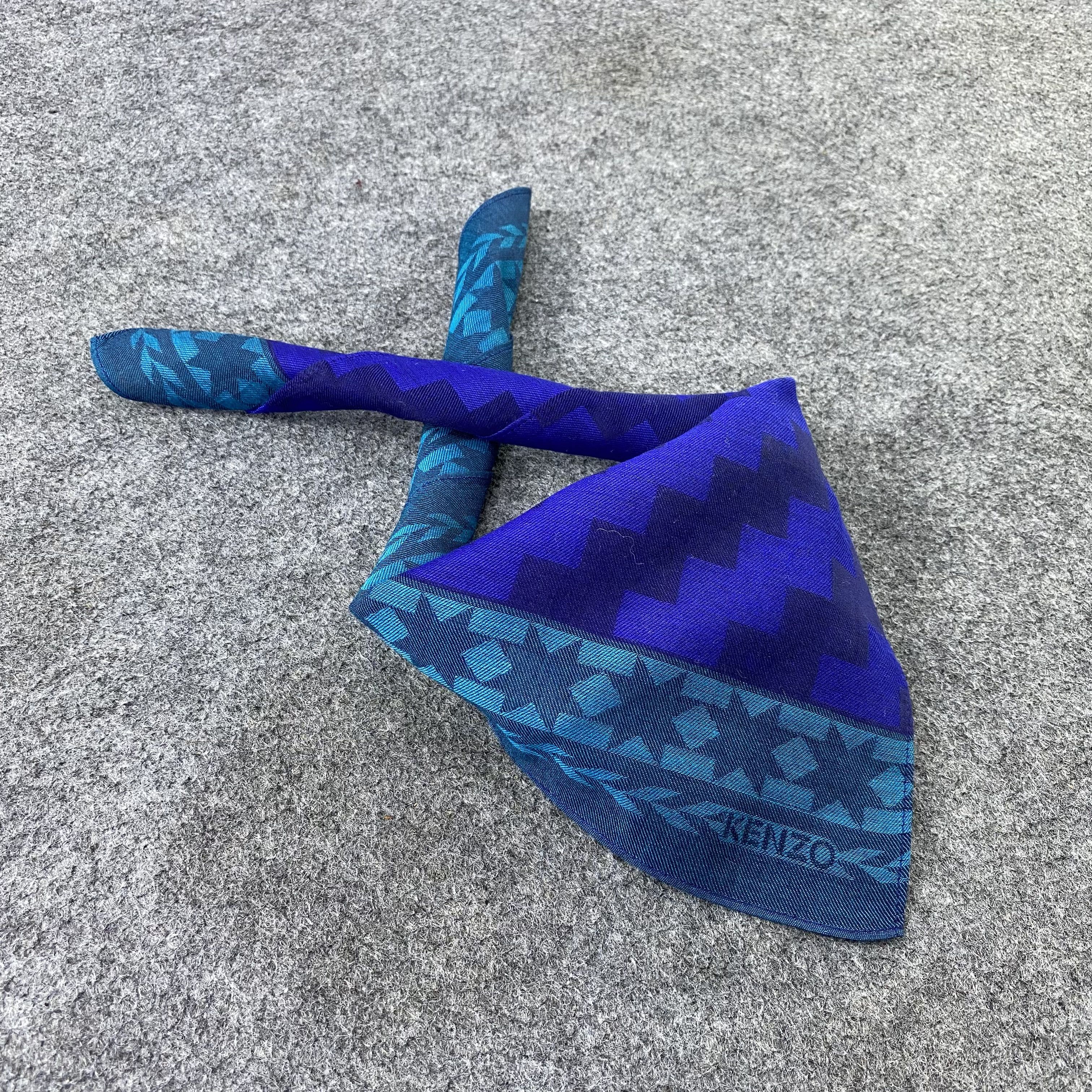 Kenzo Kenzo Handkerchief / Bandana / Neckerchief-B1275 Size ONE SIZE - 1 Thumbnail