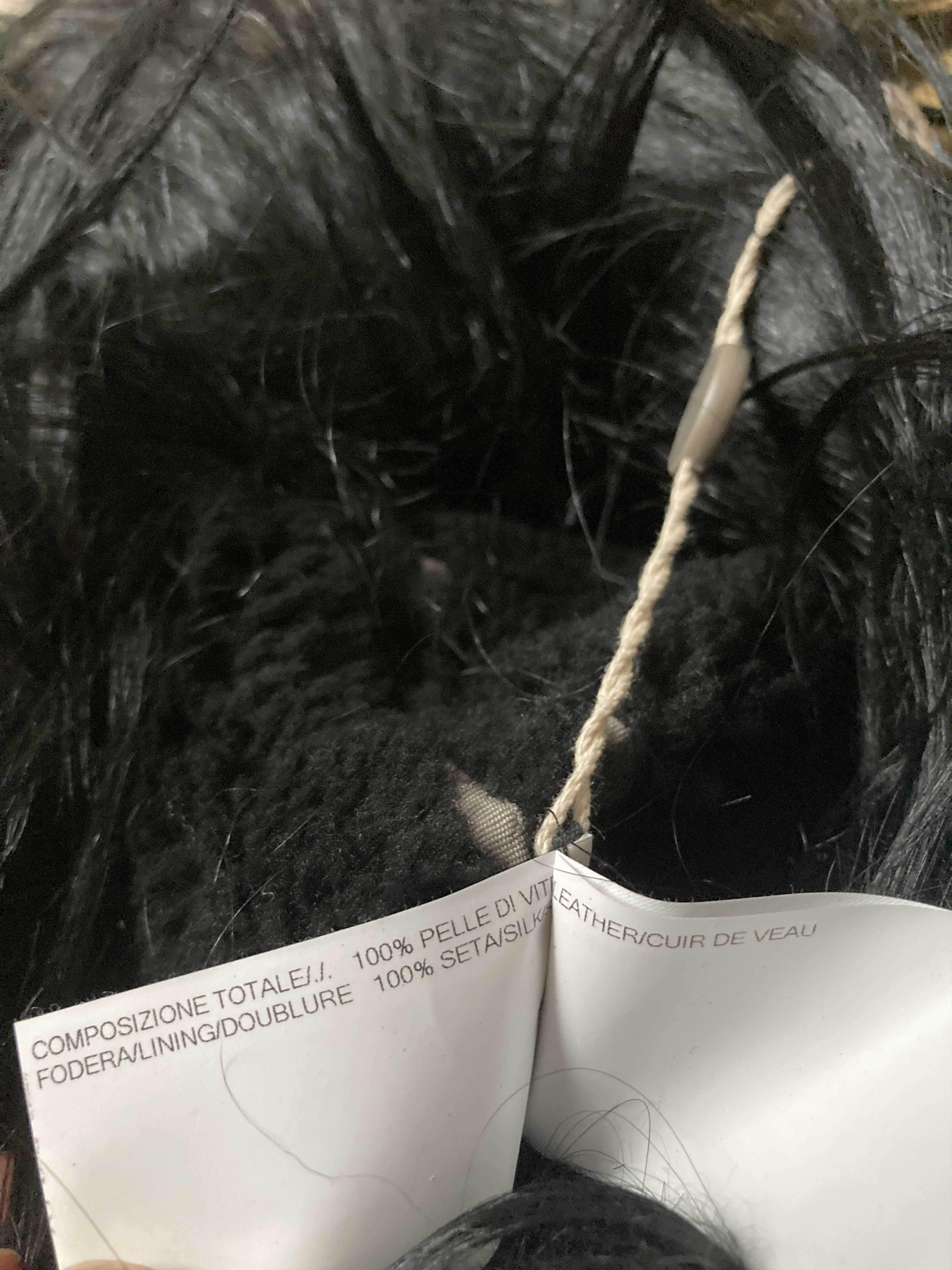 Rick Owens F/W 22 “STROBE” Shearling Leather Goat Hair Gauntlets Size ONE SIZE - 20 Thumbnail