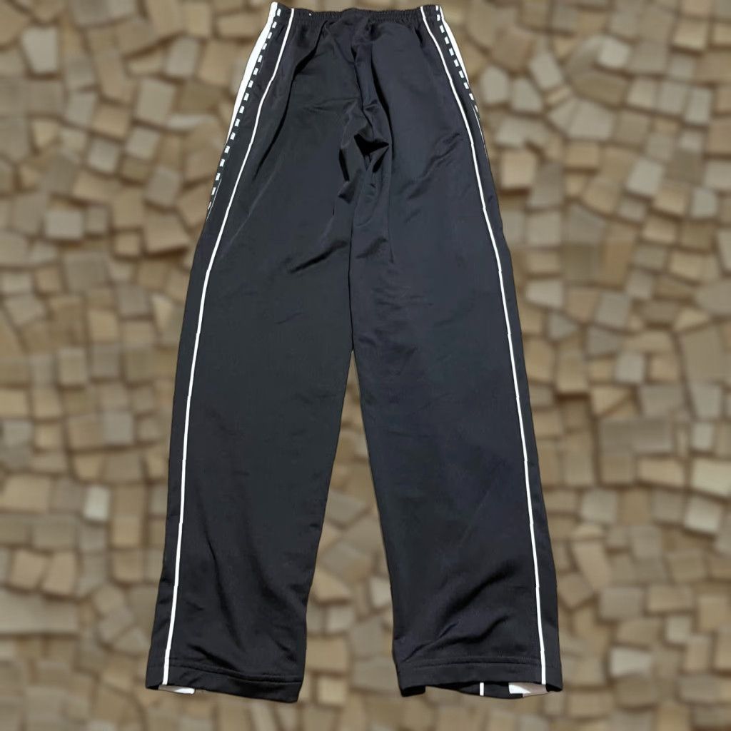 Victoria's Secret Victoria's Secret Pants Women's Size XS Black White Solid Sweatpants Pull On Size 26" / US 2 / IT 38 - 1 Thumbnail