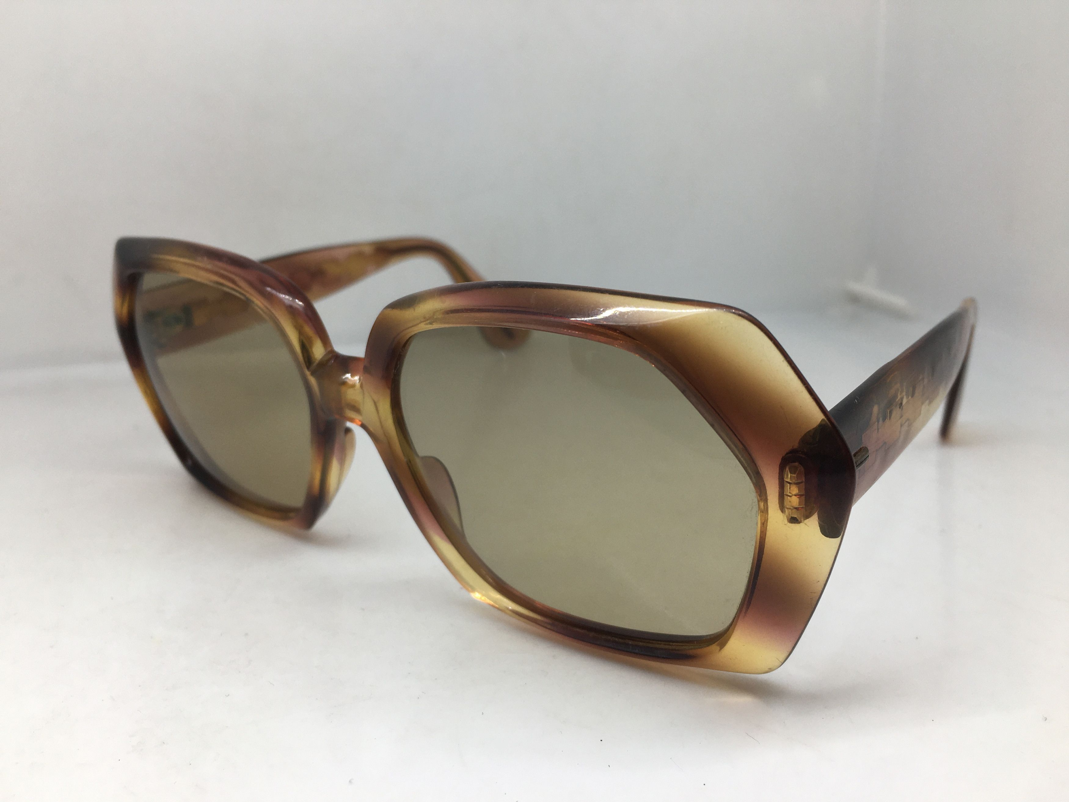 Vintage Vintage REGE Handmade Acetate Sunglasses Frame Glass Lens Size ONE SIZE - 3 Thumbnail