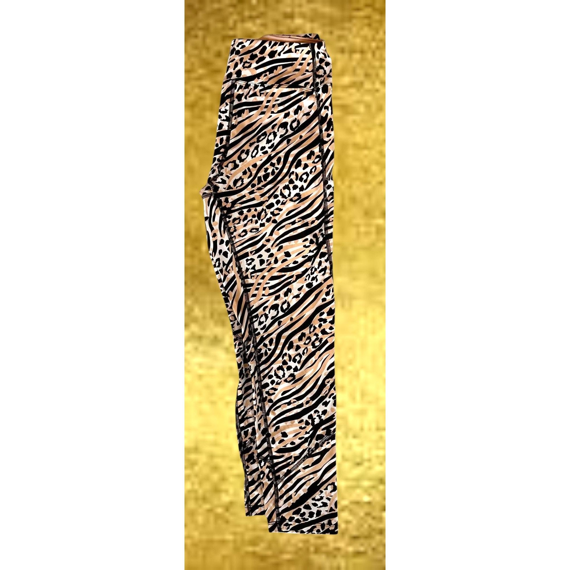 Victoria's Secret Victorias Secret Pink Sport Leggings Large Logo Leopard Pri Size 27" / US 4 / IT 40 - 4 Thumbnail