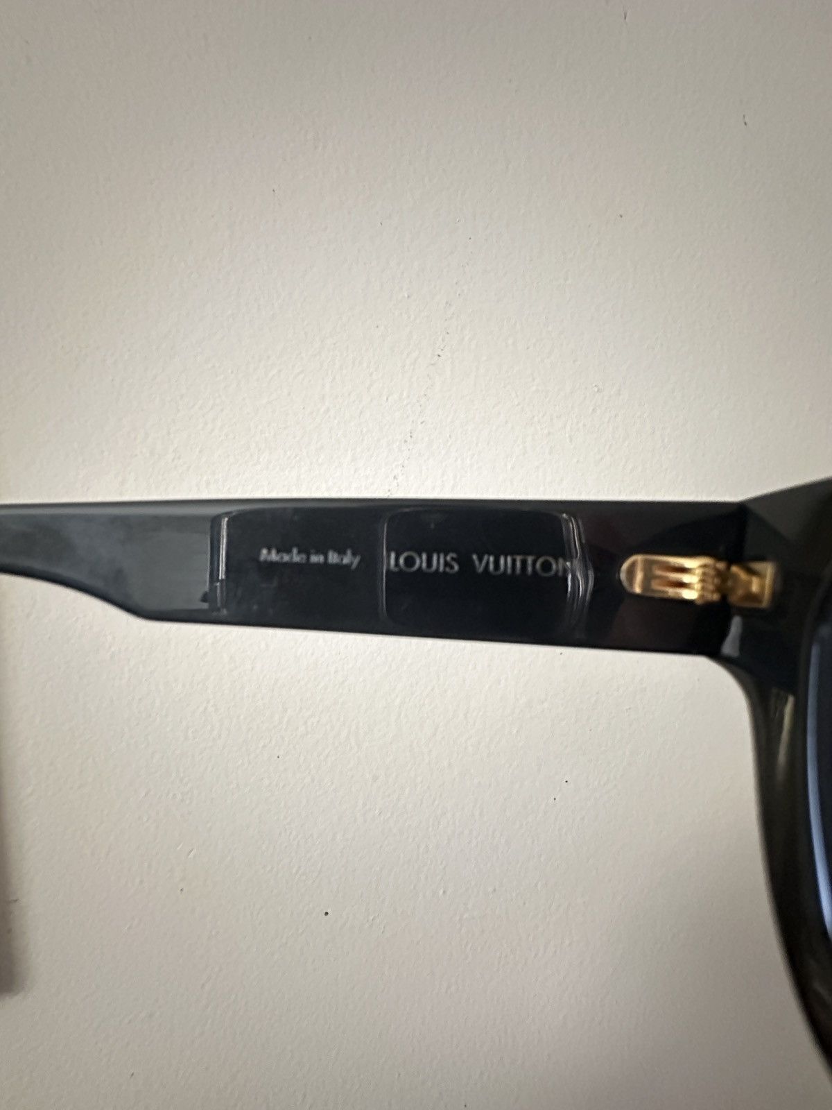 Louis Vuitton LV Escape Glasses Size ONE SIZE - 3 Thumbnail