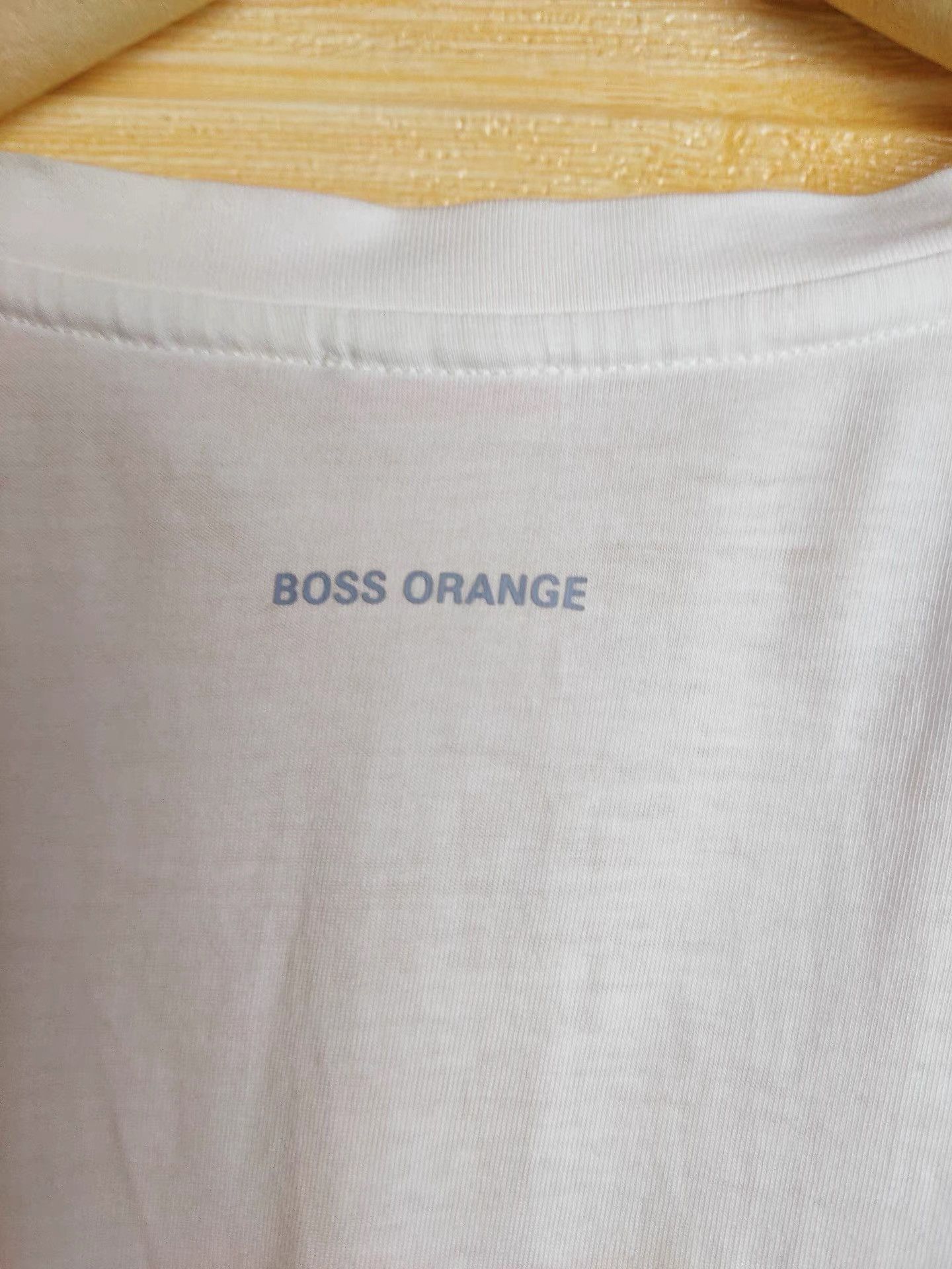 Hugo Boss HUGO BOSS Men's White Short Sleeve T-shirt K29 Size US XL / EU 56 / 4 - 5 Thumbnail