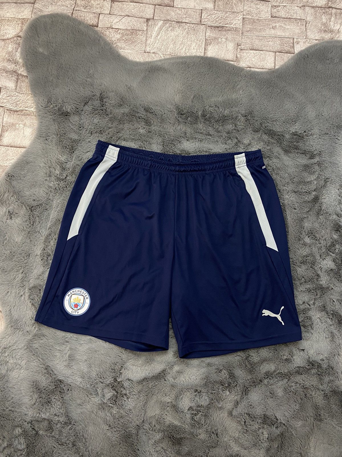 Puma × Vintage Puma Blue Manchester City Soccer Shorts , Size Xl 2021 Size US 36 / EU 52 - 2 Thumbnail