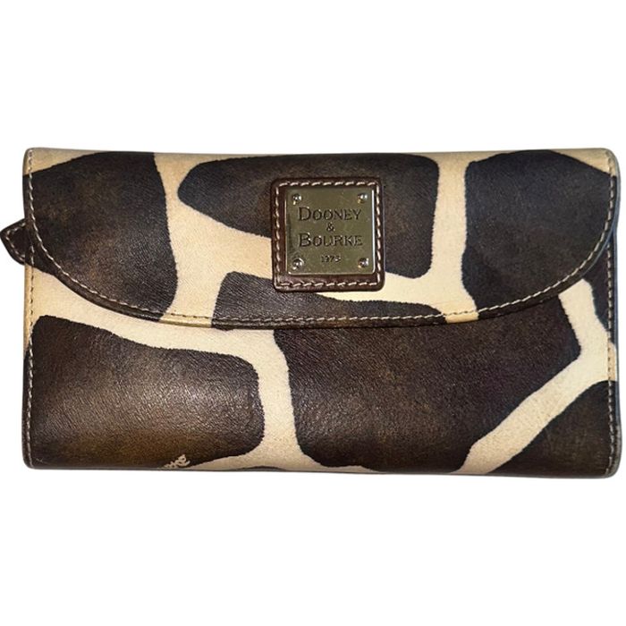 Dooney and bourke giraffe print wallet hot sale